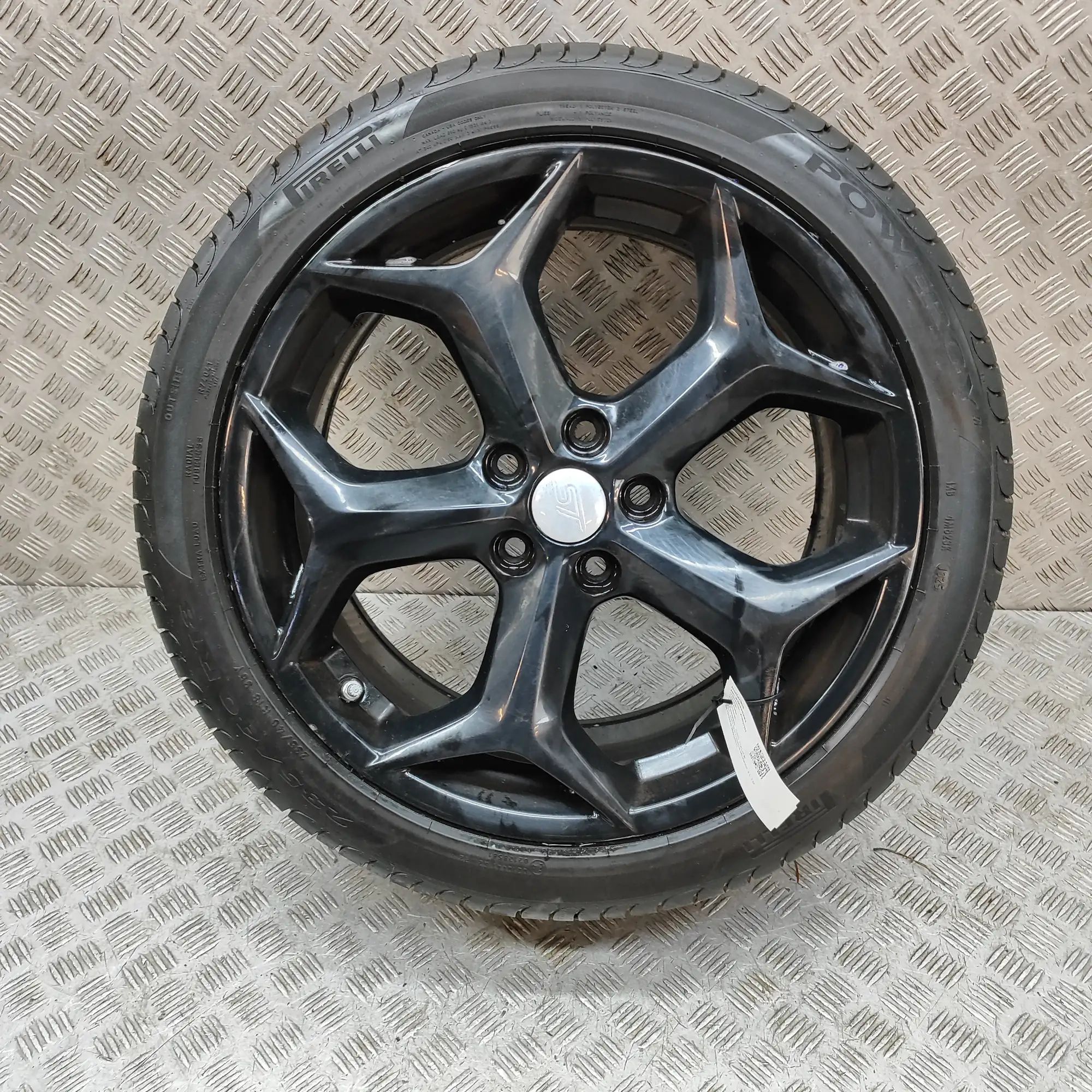 Ford Focus Alloy Wheel