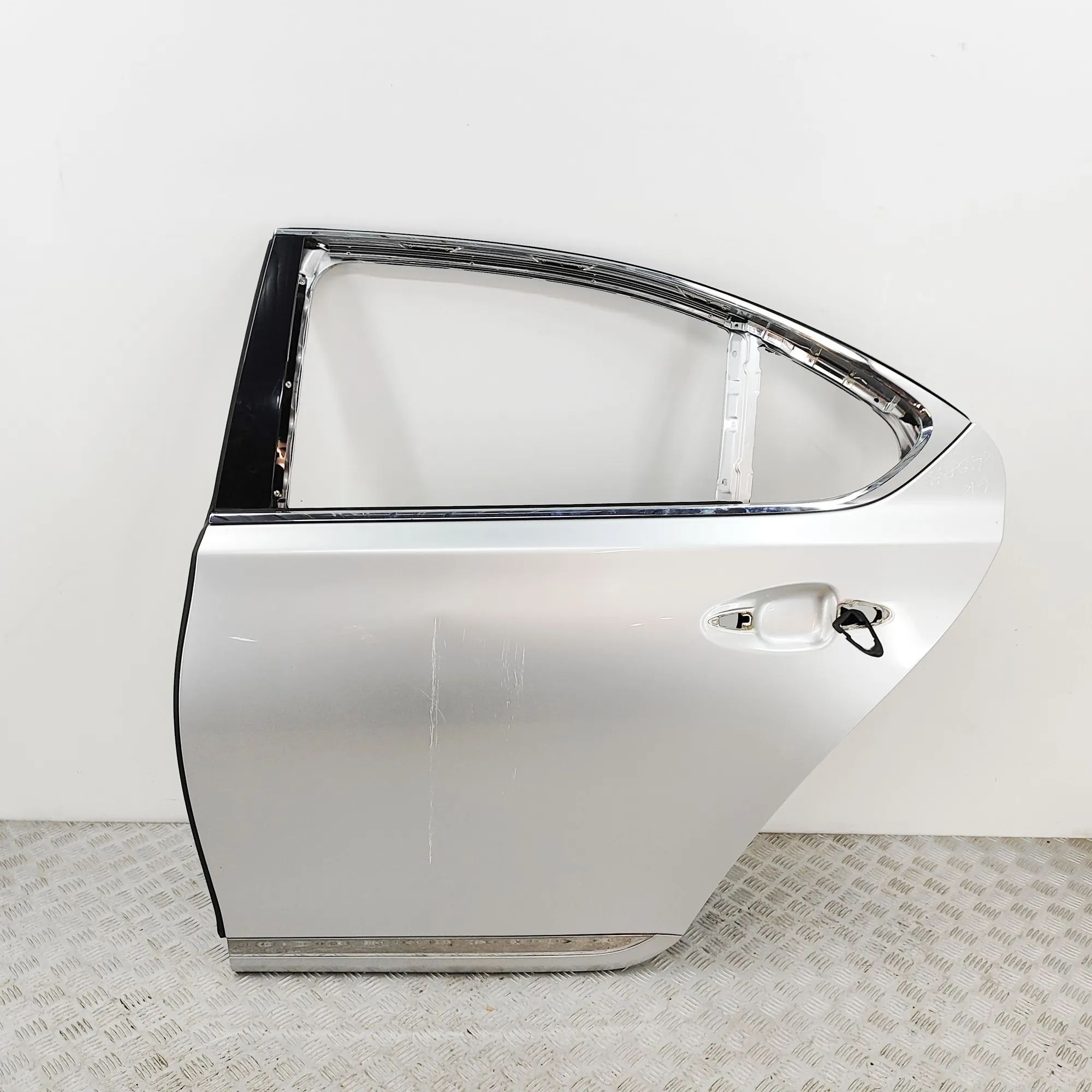 Lexus LS Rear Left Door