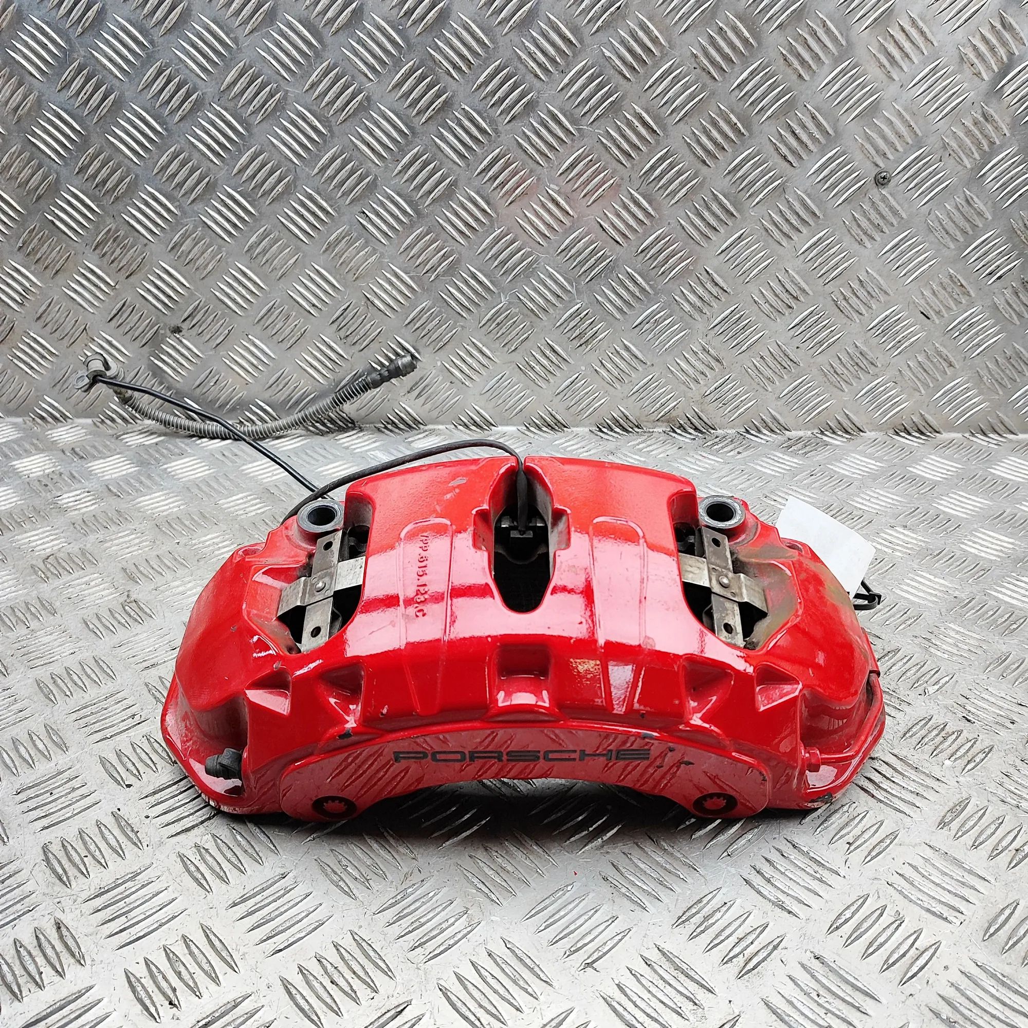 Porsche Panamera Front Right Brake Caliper 7PP615128C Front Right Brake Caliper PORSCHE PA...