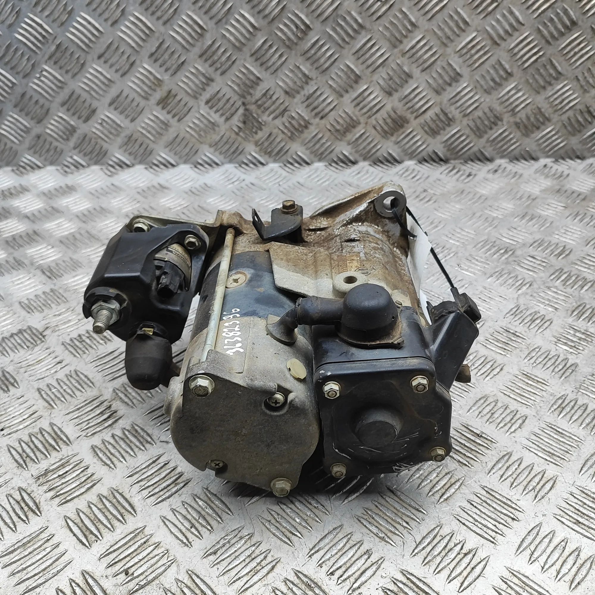 Toyota Hilux Starter Motor