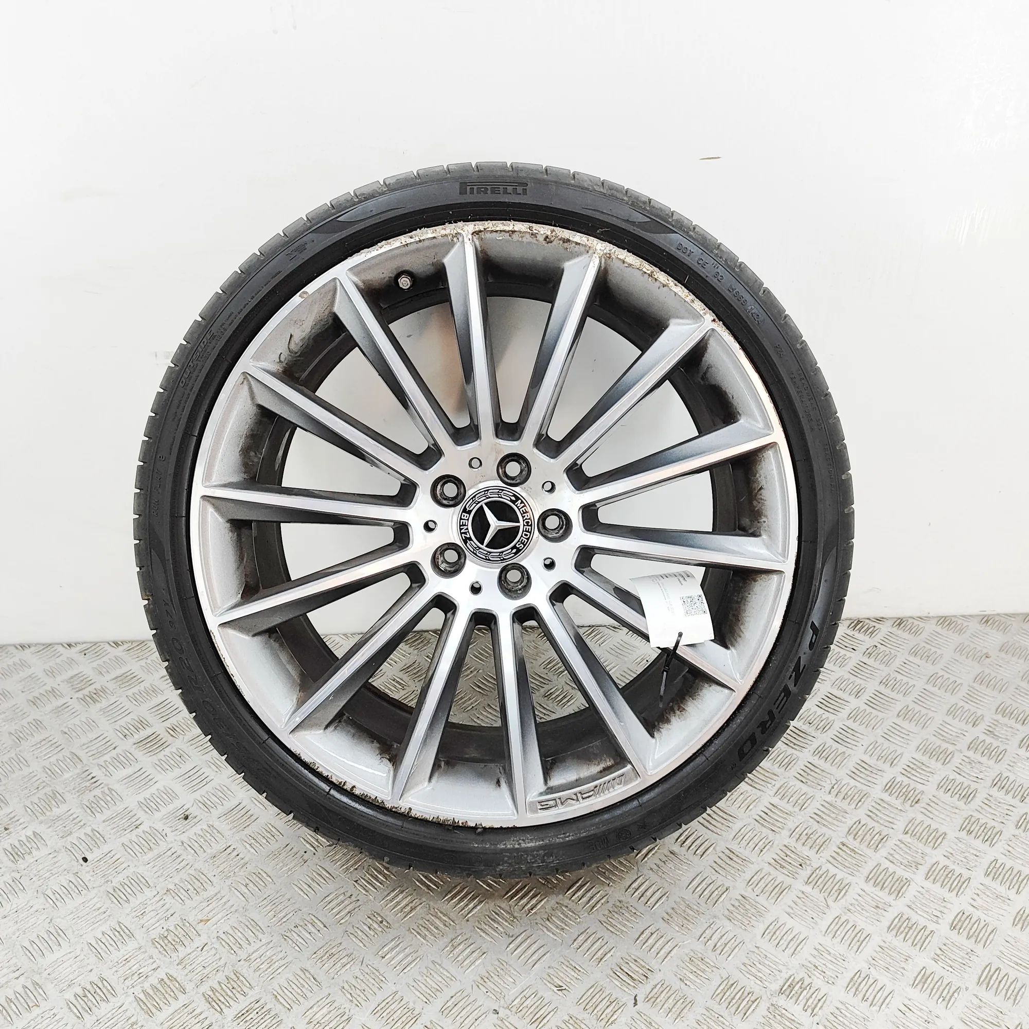 Mercedes-Benz CLS (C257) Alloy Wheel A2574012000 Alloy Wheel MERCEDES-BENZ CLS (C257...