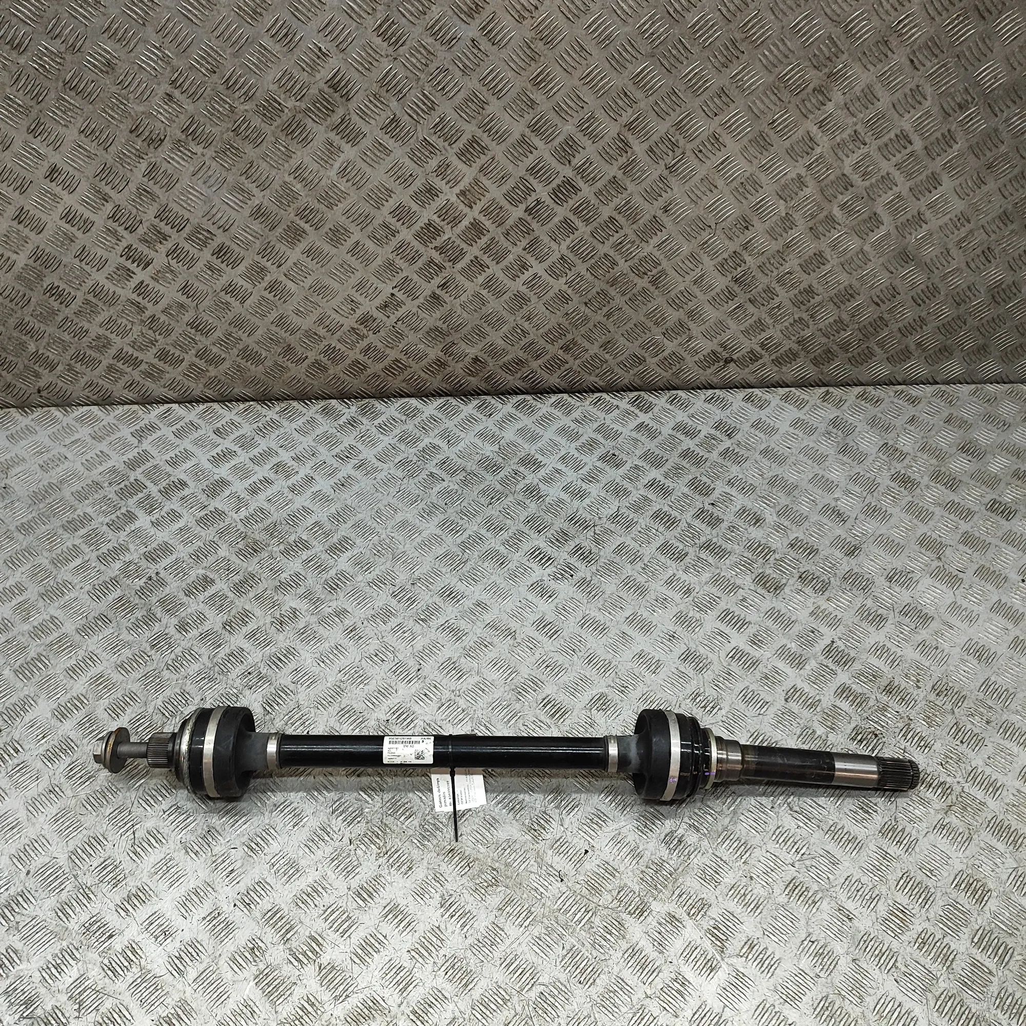 Porsche Macan (XAB) Rear Right Driveshaft