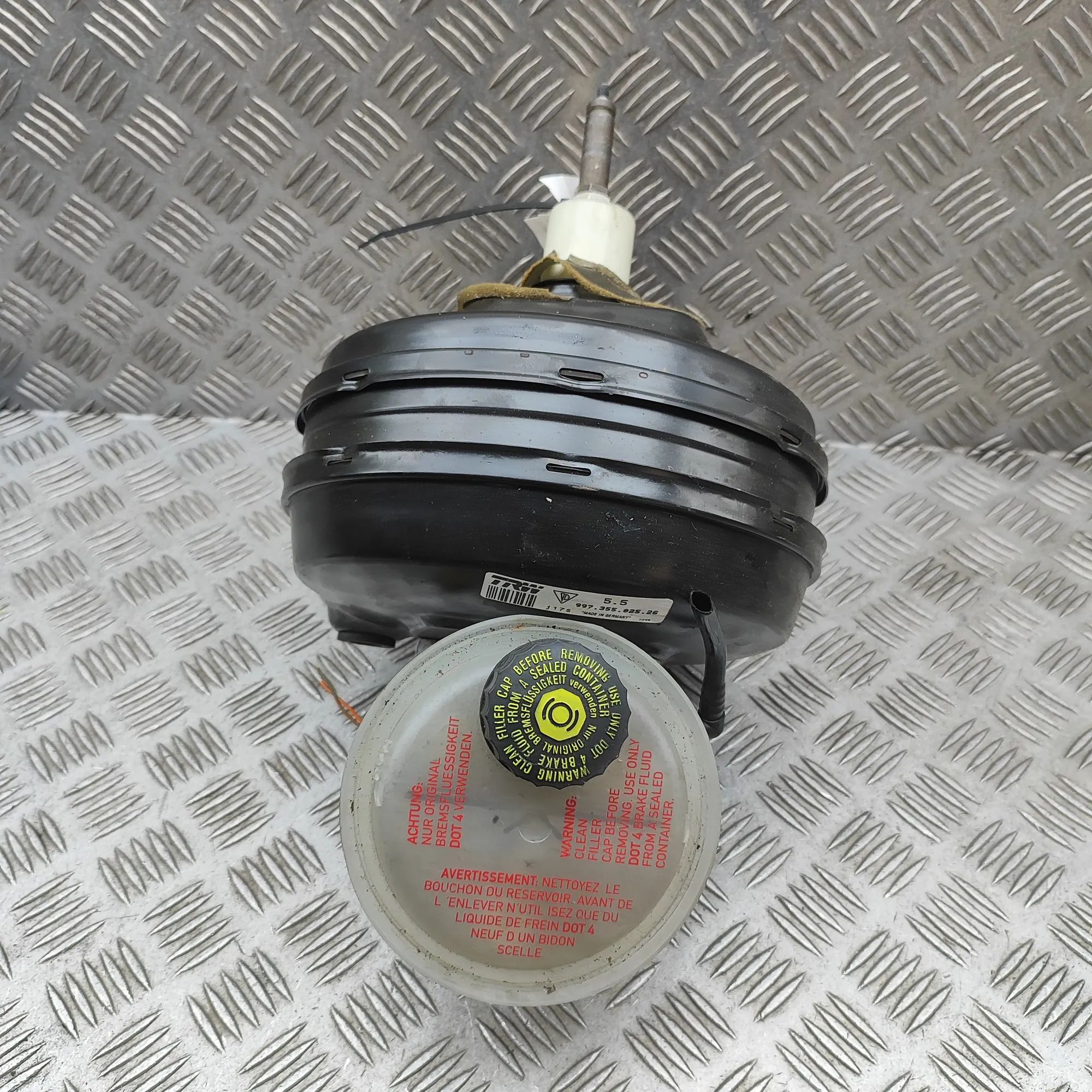 Porsche 911 (997) Brake Servo Booster 99735501301, 99735502526 Brake Servo Booster PO...