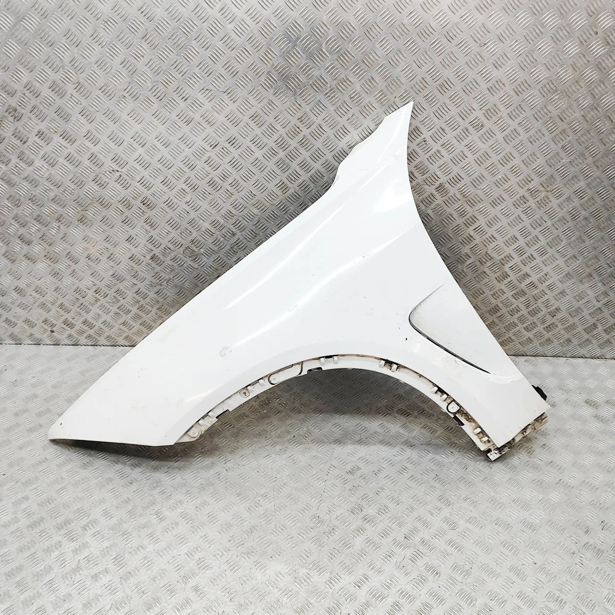BMW X5 (G05) Front Left Fender