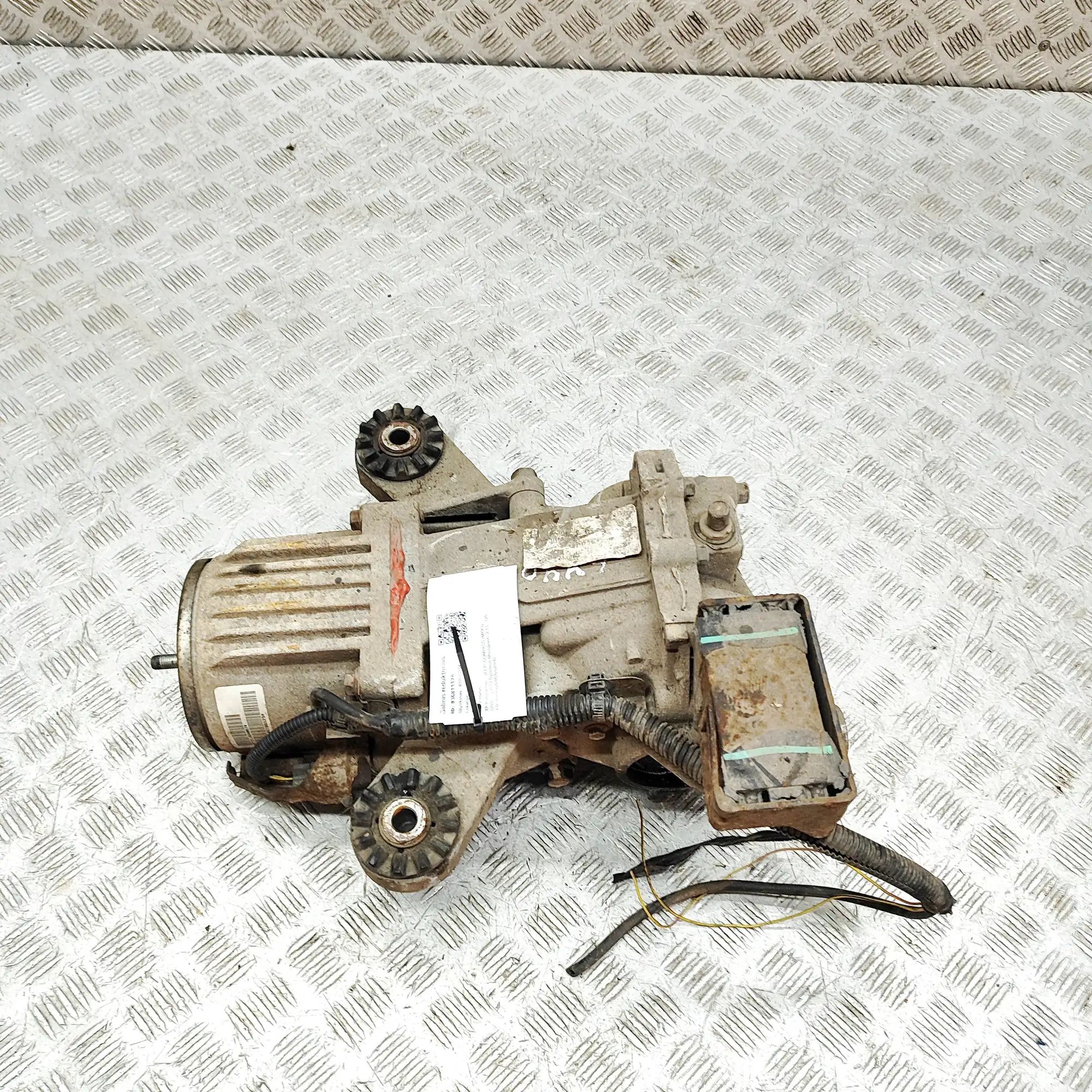Jeep Compass rear differential 3501A115, K3570A007, 3570A007, K3501A115 Rear D...