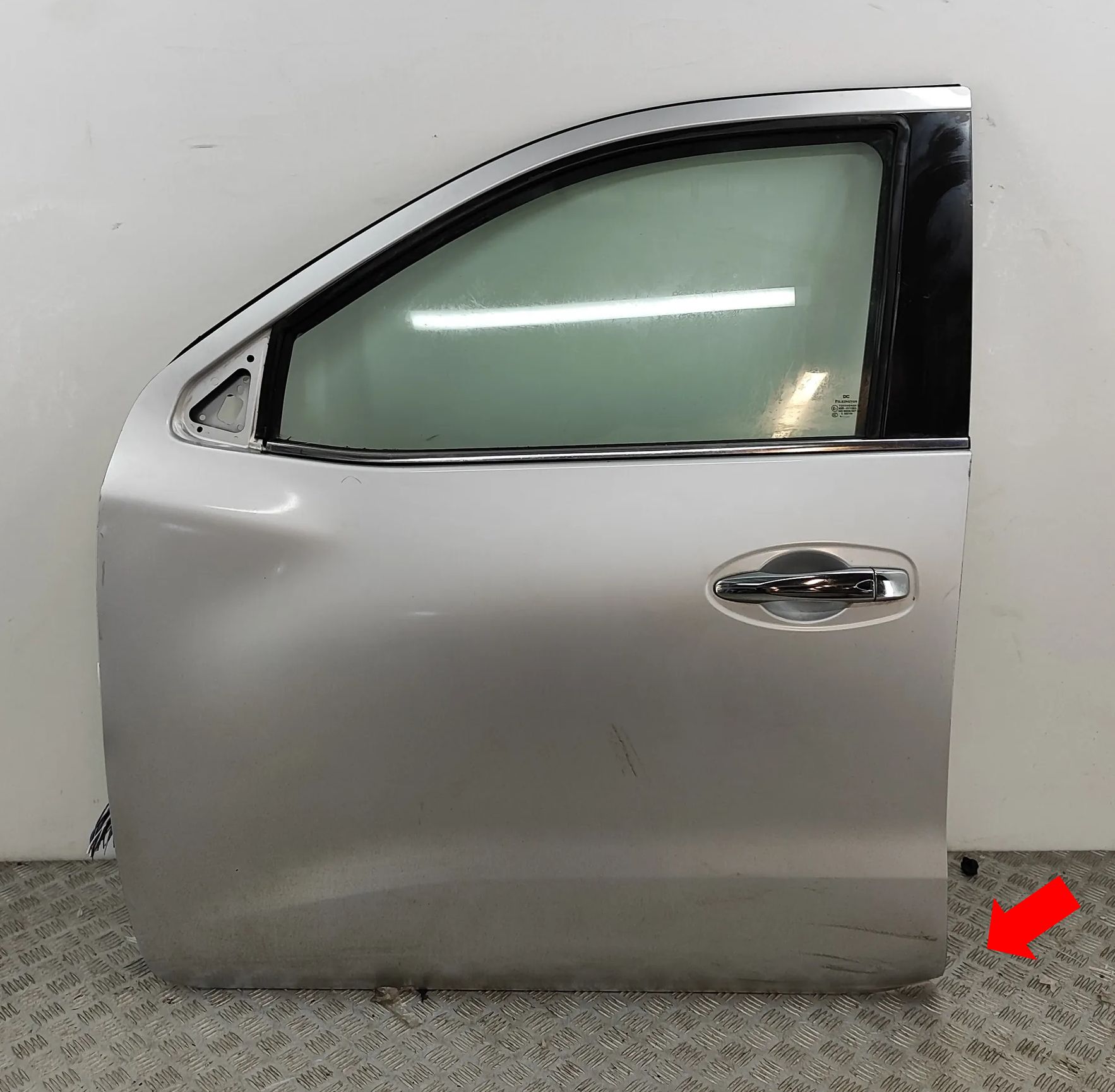 Nissan Pick Up / Navara / NP300 (D22) Front Left Door H0101-4JKAA Front Left Door NISSAN NP300 (NAVAR...