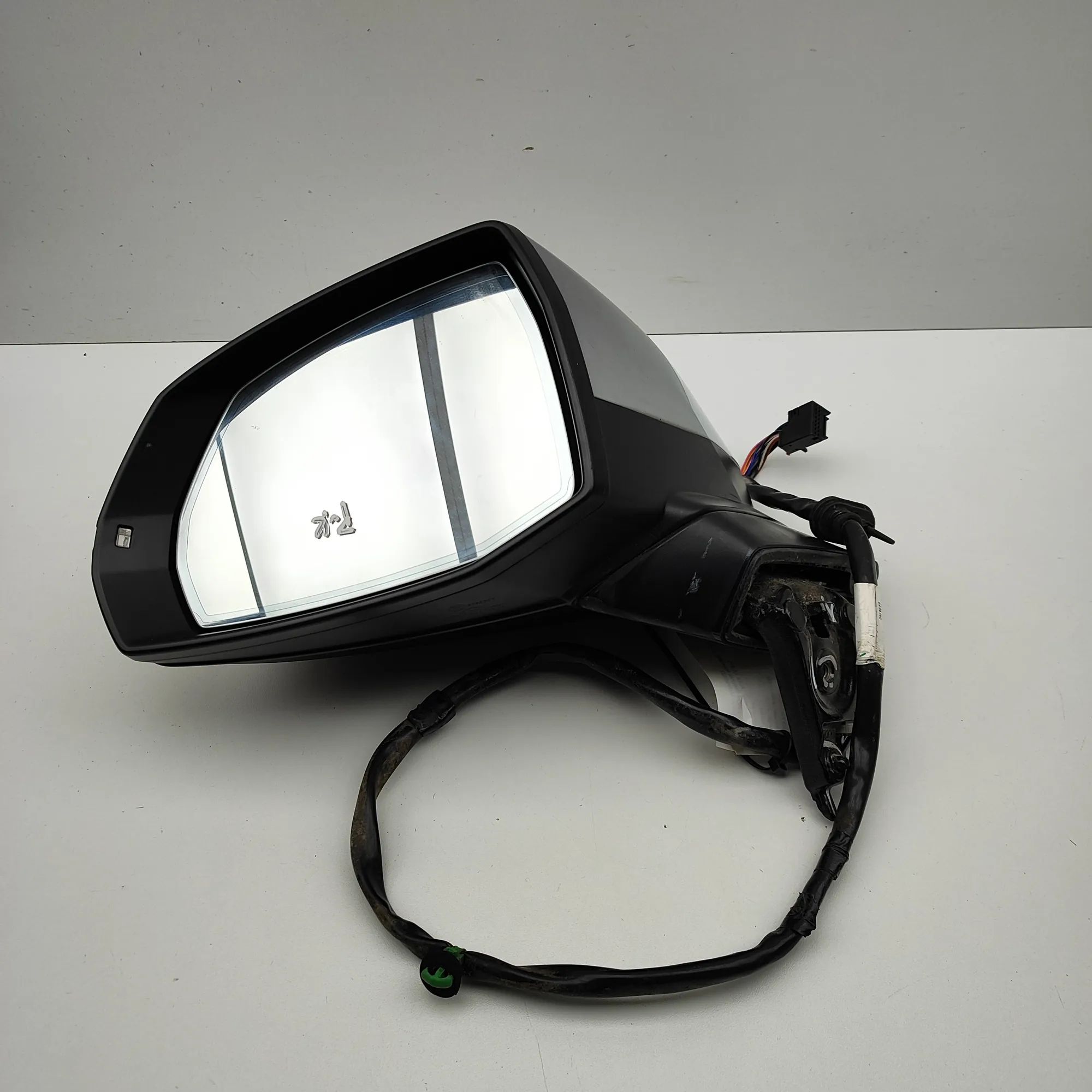Audi Q5 (FY) Left Side Wing Mirror 233656087, 80C857409C Left Side Wing Mirror AUD...
