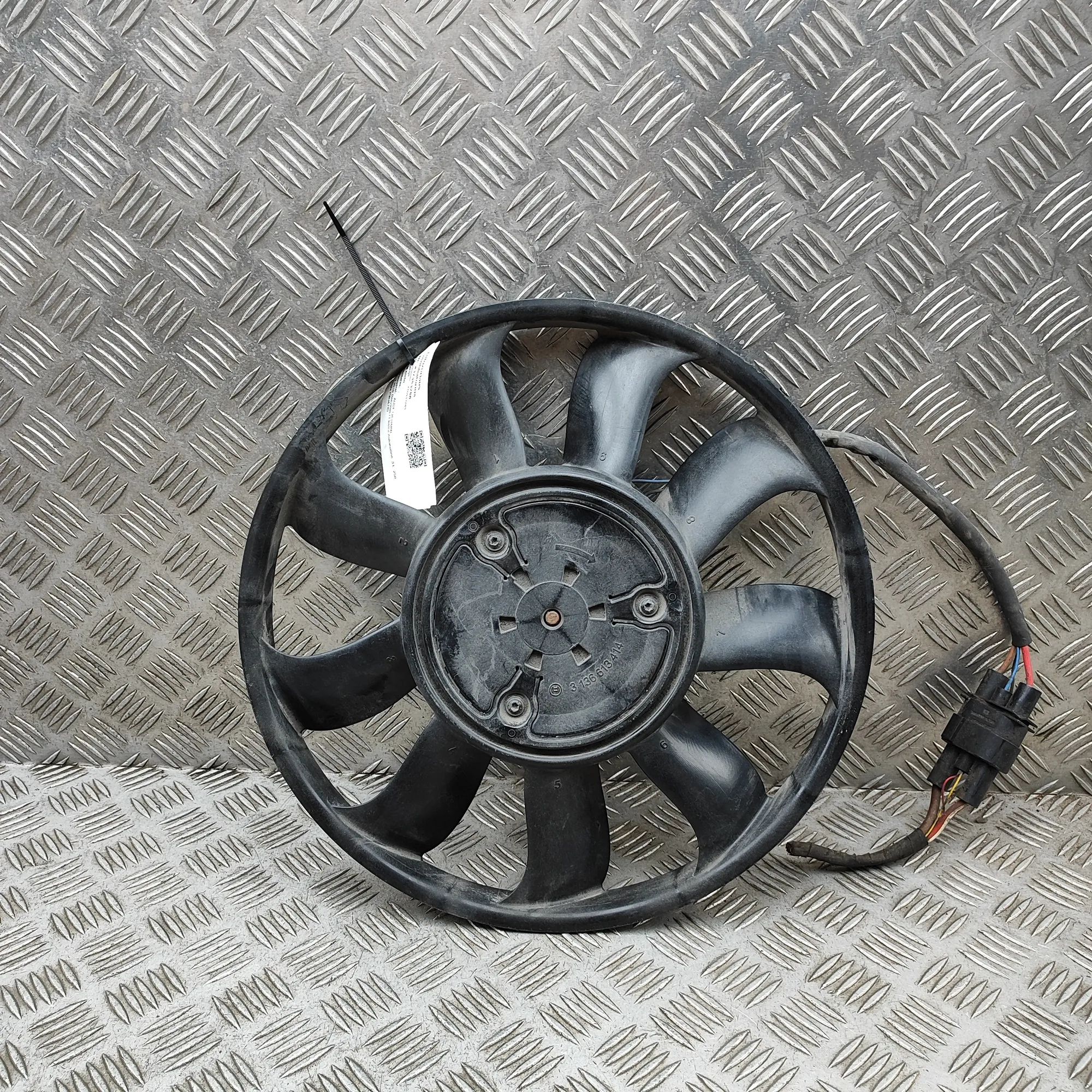 Audi Q8 Engine Cooling Fan 0130707115, 8W0959455P, 3136613414 Engine Cooli...