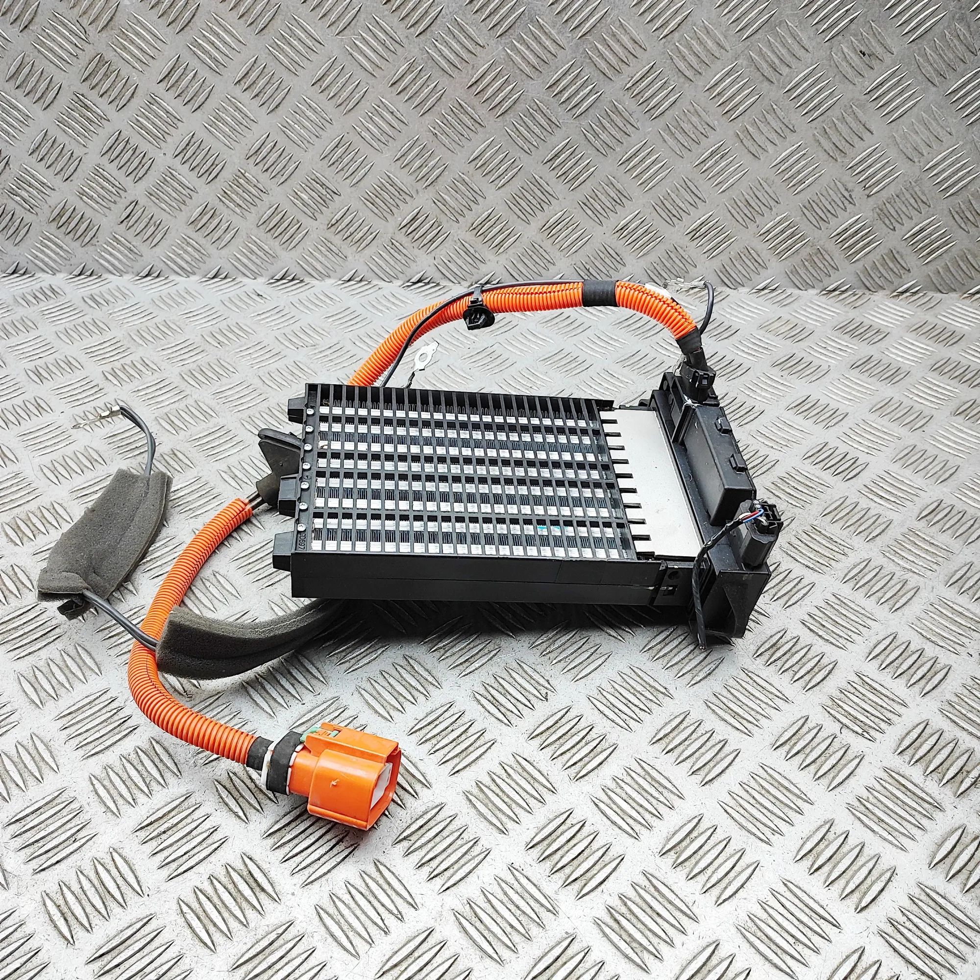 Nissan Leaf Electric Heater Matrix 27143-6WK1A Electric Heater Matrix NISSAN LEAF ...