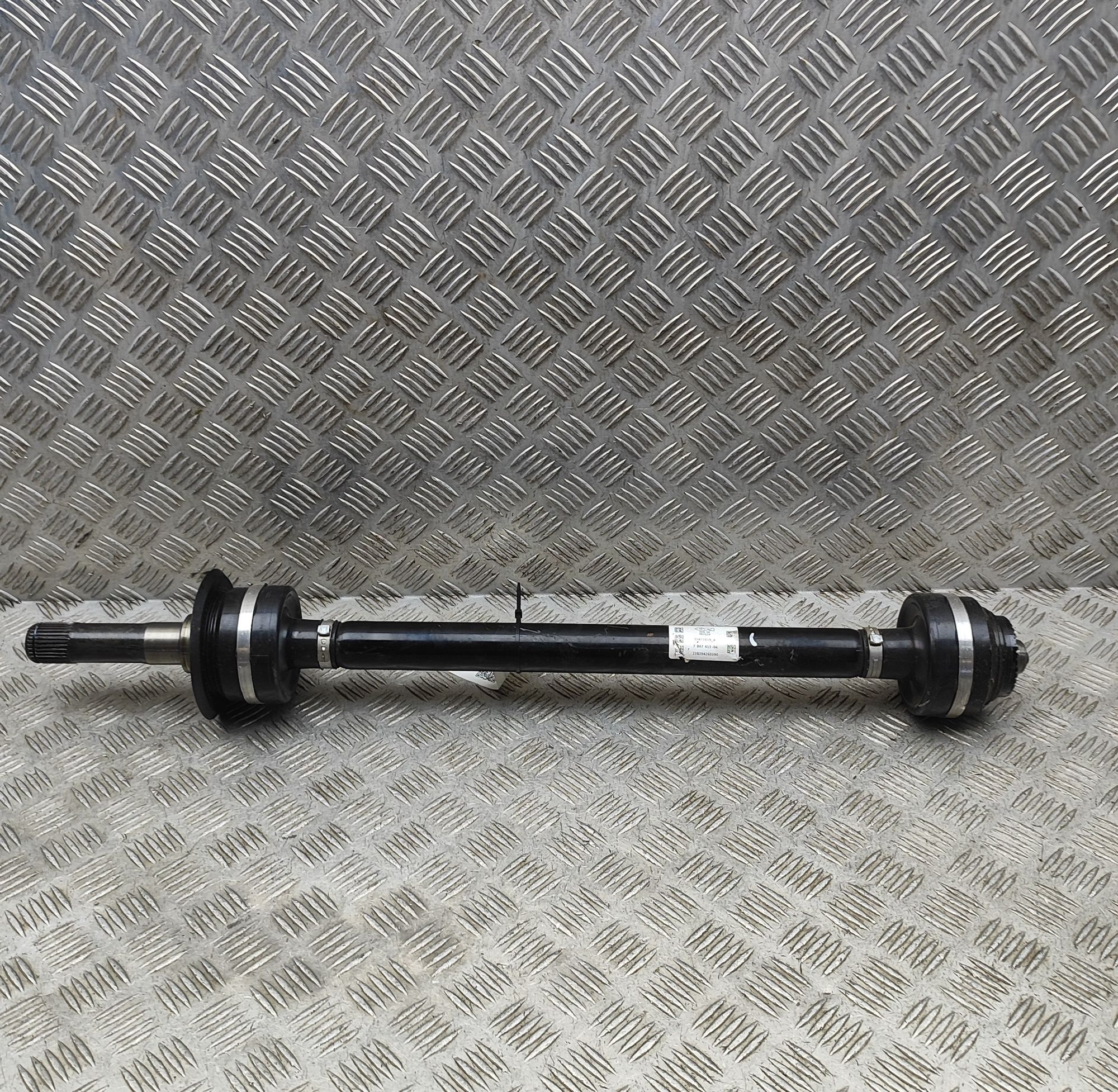 BMW X3 / iX3 (G01) Rear Right Driveshaft 7847412 Rear Right Driveshaft BMW X3 (G01, F97)...
