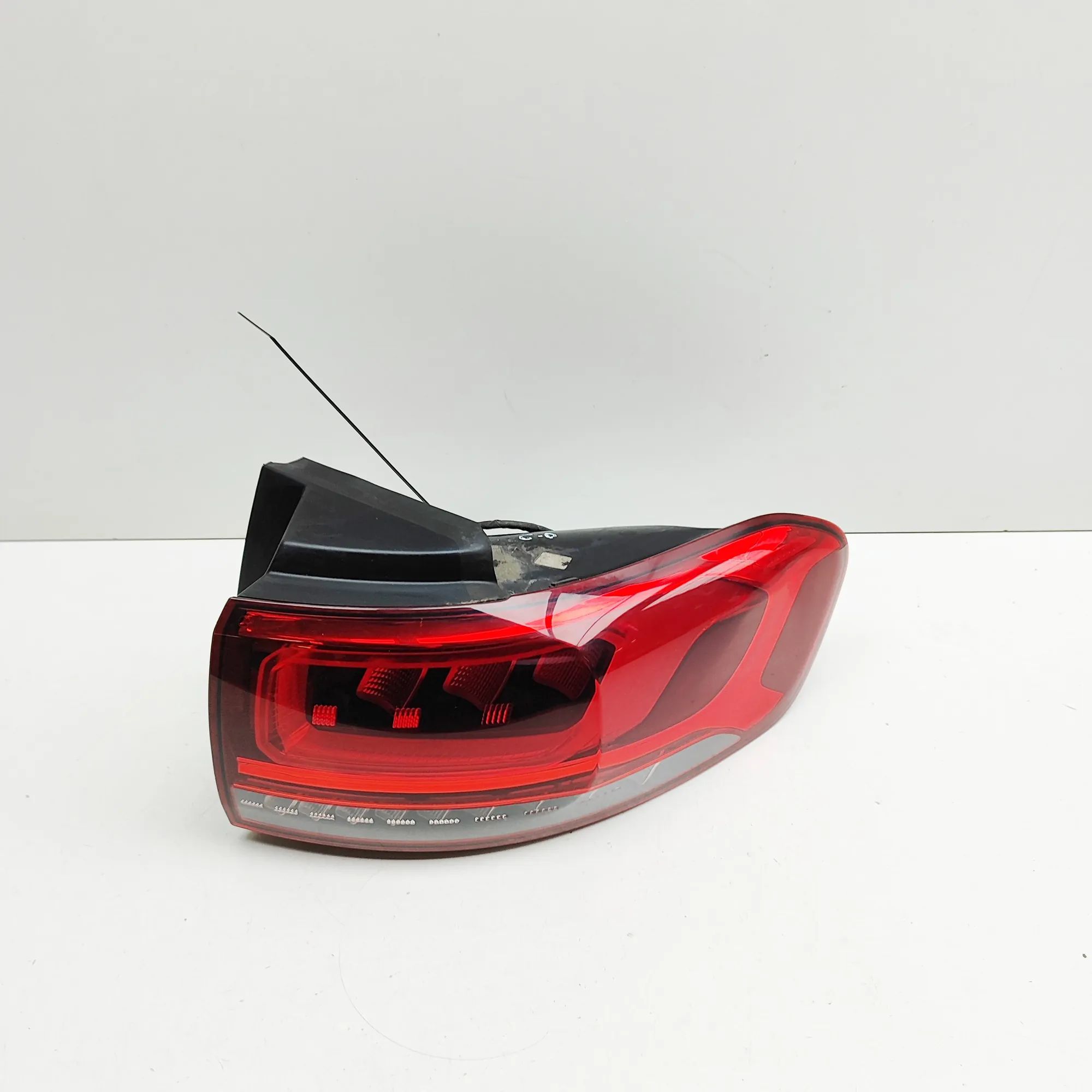 Mercedes-Benz GLB / EQB (X247) Rear Right Tail Light A2479067004 Rear Right Tail Light MERCEDES-BENZ...
