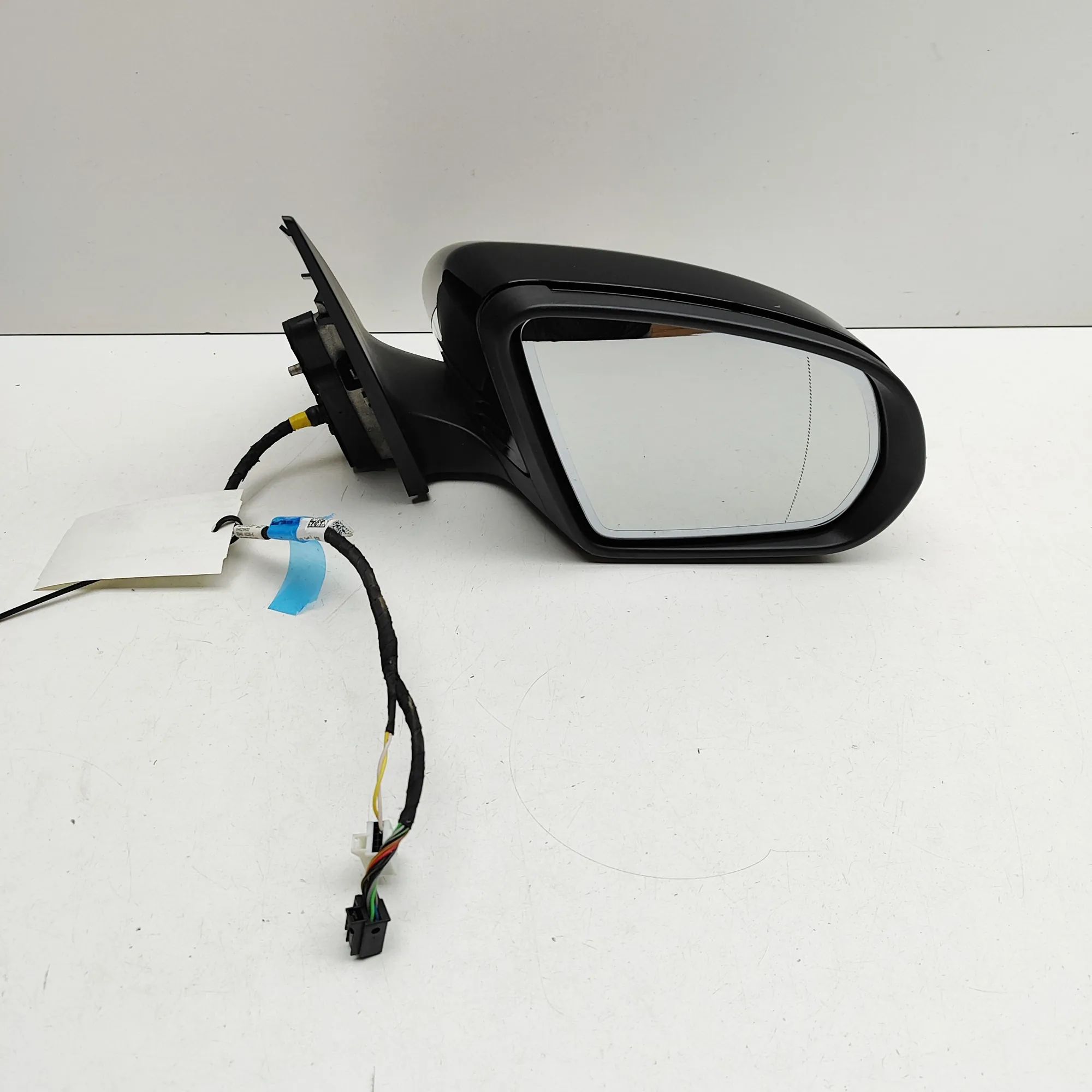 Mercedes-Benz GLA / EQA (H247) Right Side Wing Mirror A2478105808 Right Side Wing Mirror MERCEDES-BEN...