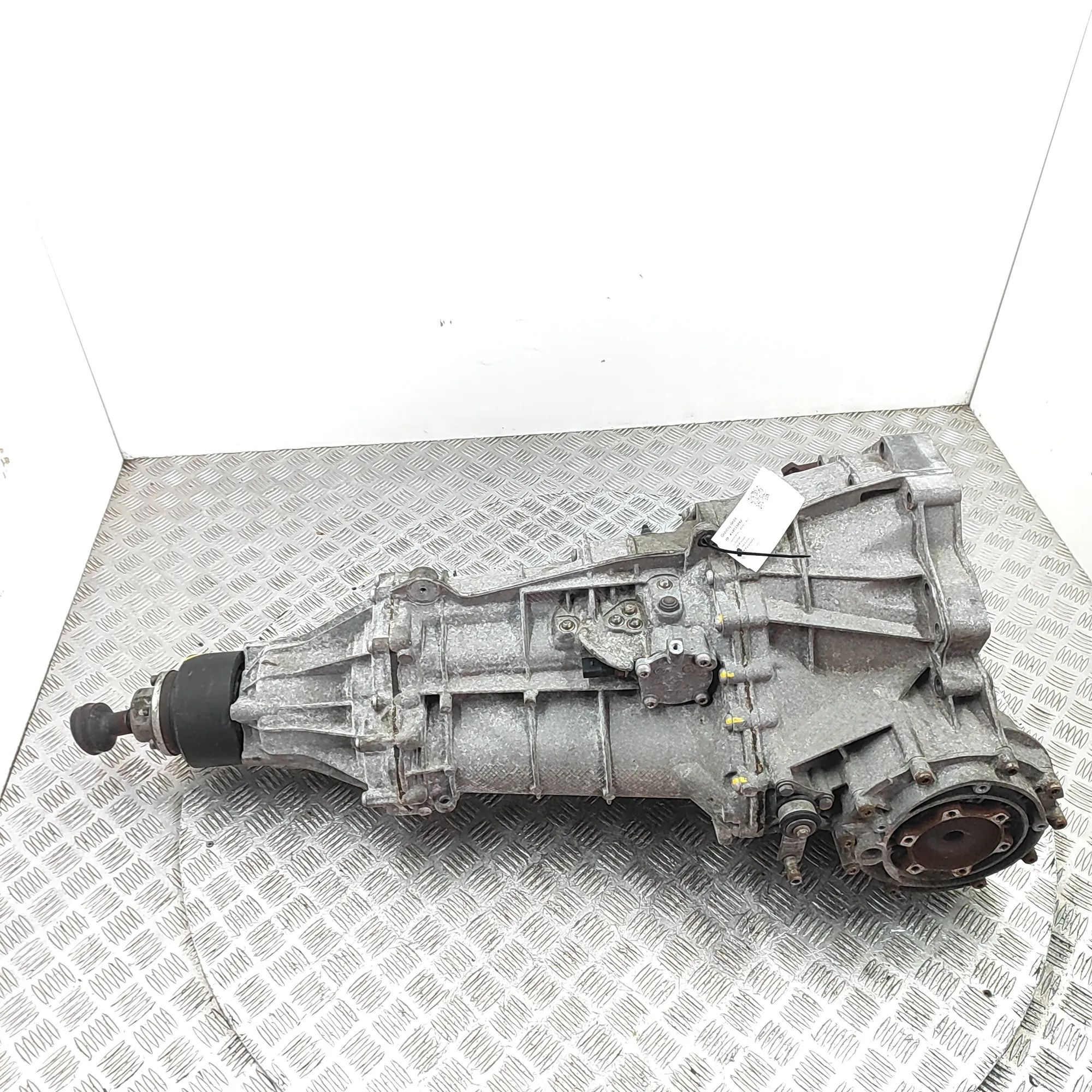 Audi A4 (B8) Gearbox KCA Gearbox AUDI A4 (Avant 8K5, B8) (2007-2015)...