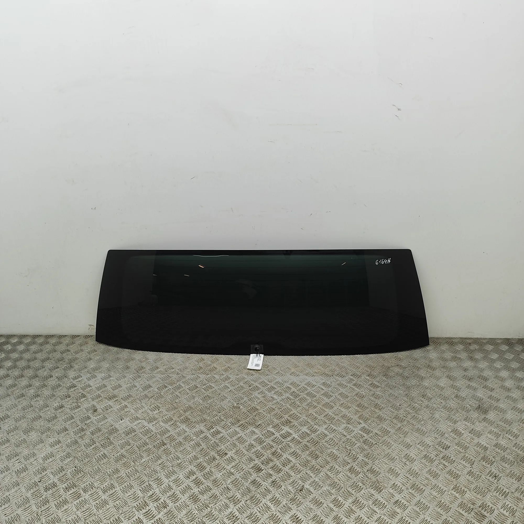 Volkswagen Multivan (T7) Rear Window glass 7T1845051C Rear Window Glass VW MULTIVAN (T7 ST...
