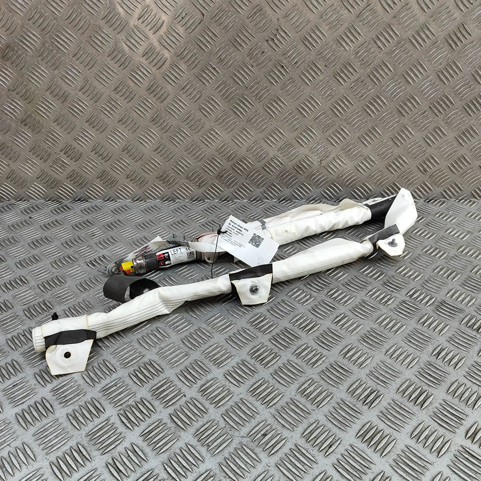 Tesla Model X Left Side Roof Safety Curtain SRS 1036756-00-G Left Side Roof Safety Curtain SRS ...