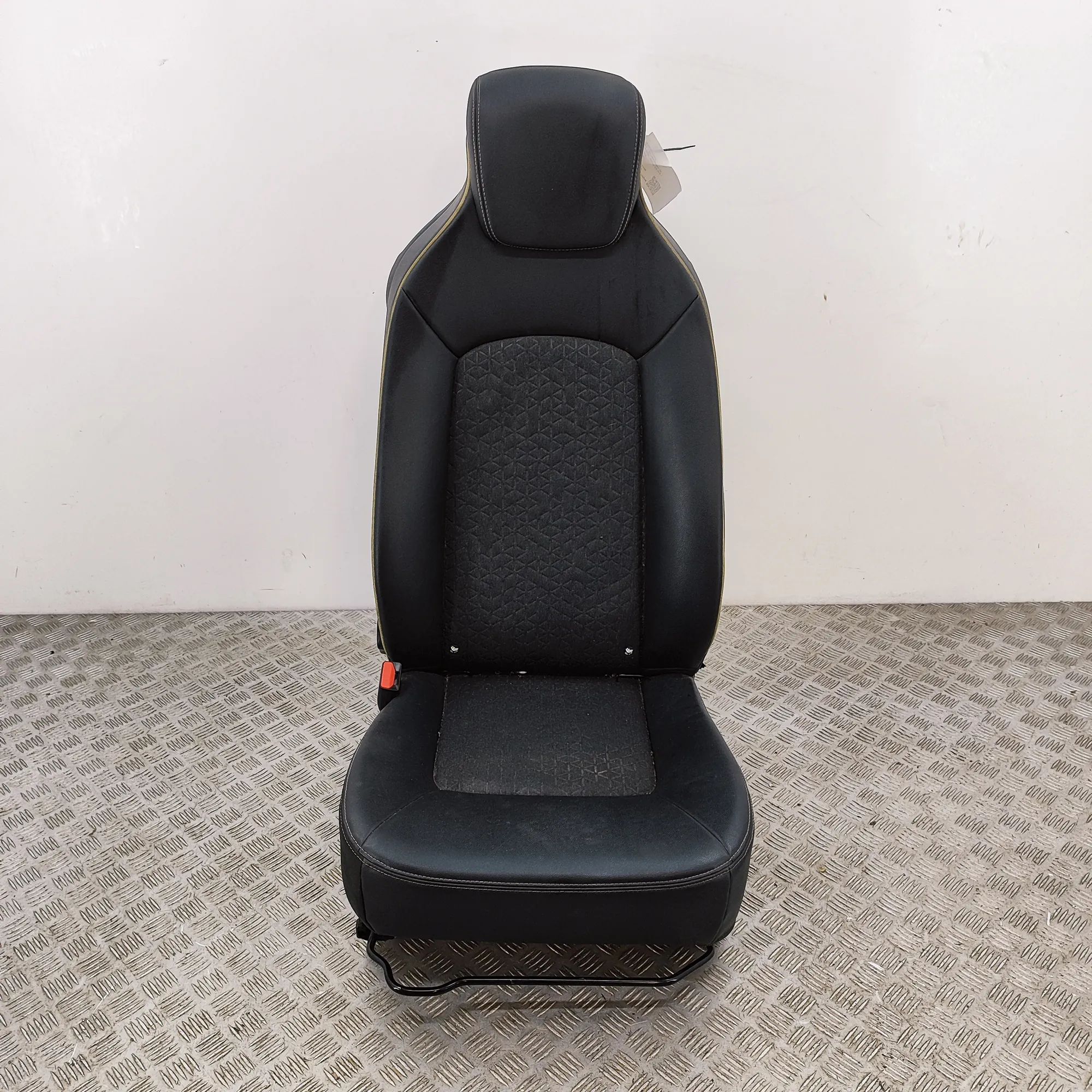 Renault Zoe Front Left Seat 876015845R Front Left Seat RENAULT ZOE (BFM_) (...