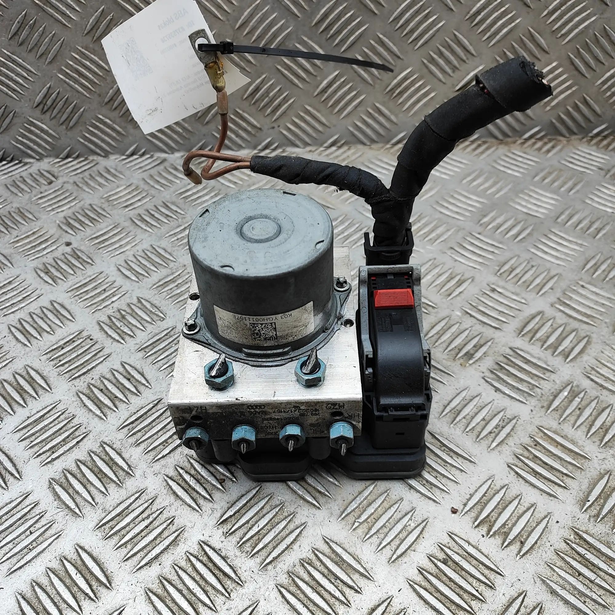 Audi Q5 (FY) ABS Hydraulipumppu 80A907379, 0265956658, 80A614517B, 80A907379B A...