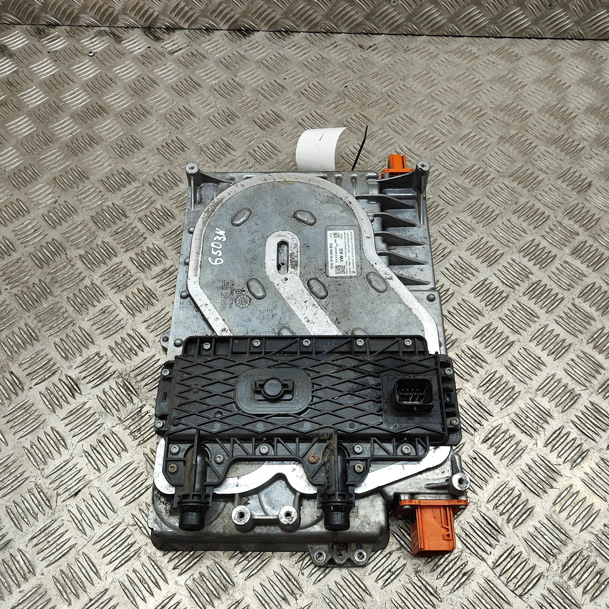 Audi Q4 e-tron Invertteri 1EA915684BK, 1EA915684, 1EA915684BQ Inverter AU...