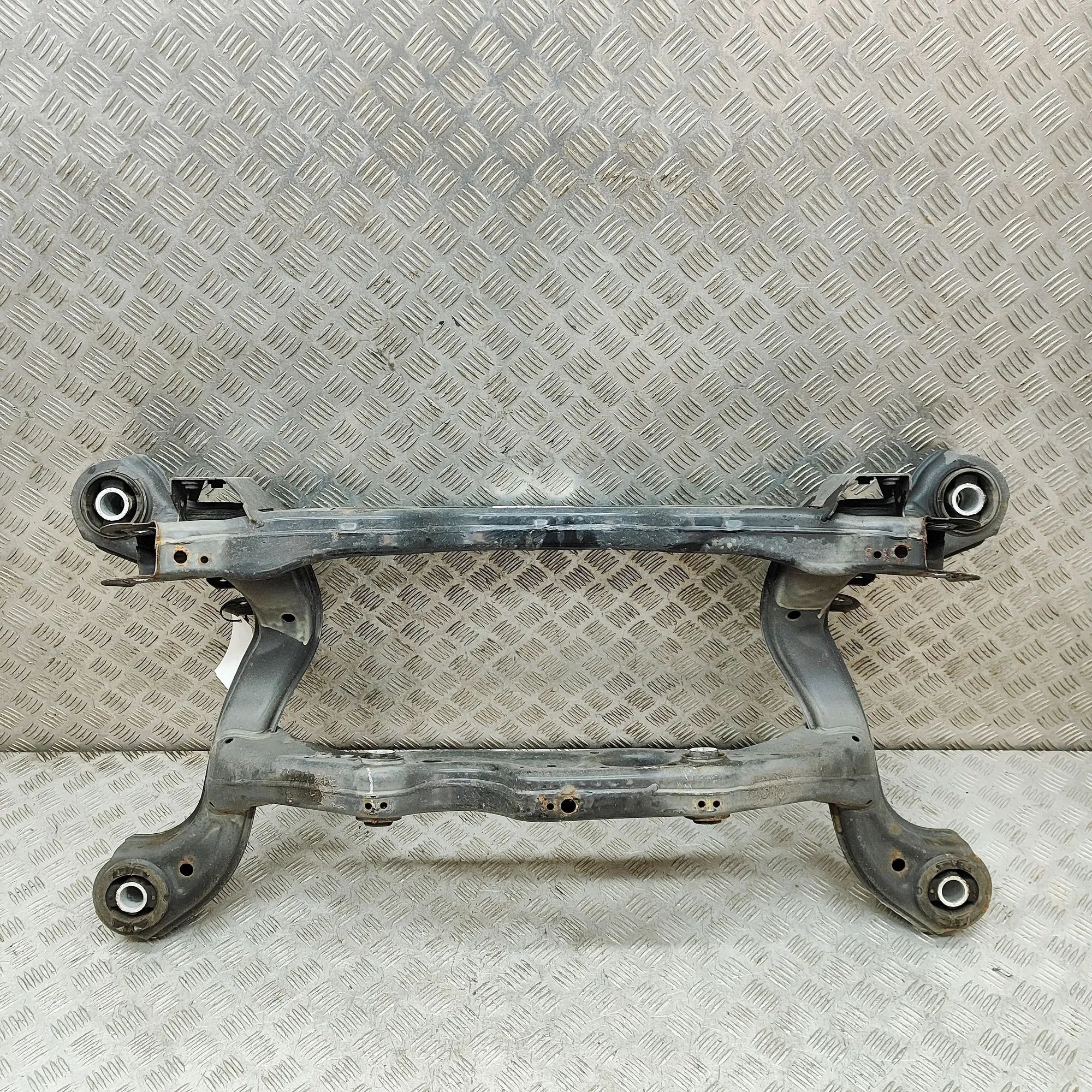 Mercedes-Benz GLA / EQA (H247) Rear subframe A2473506604, A2463510501 Rear Subframe MERCEDES...