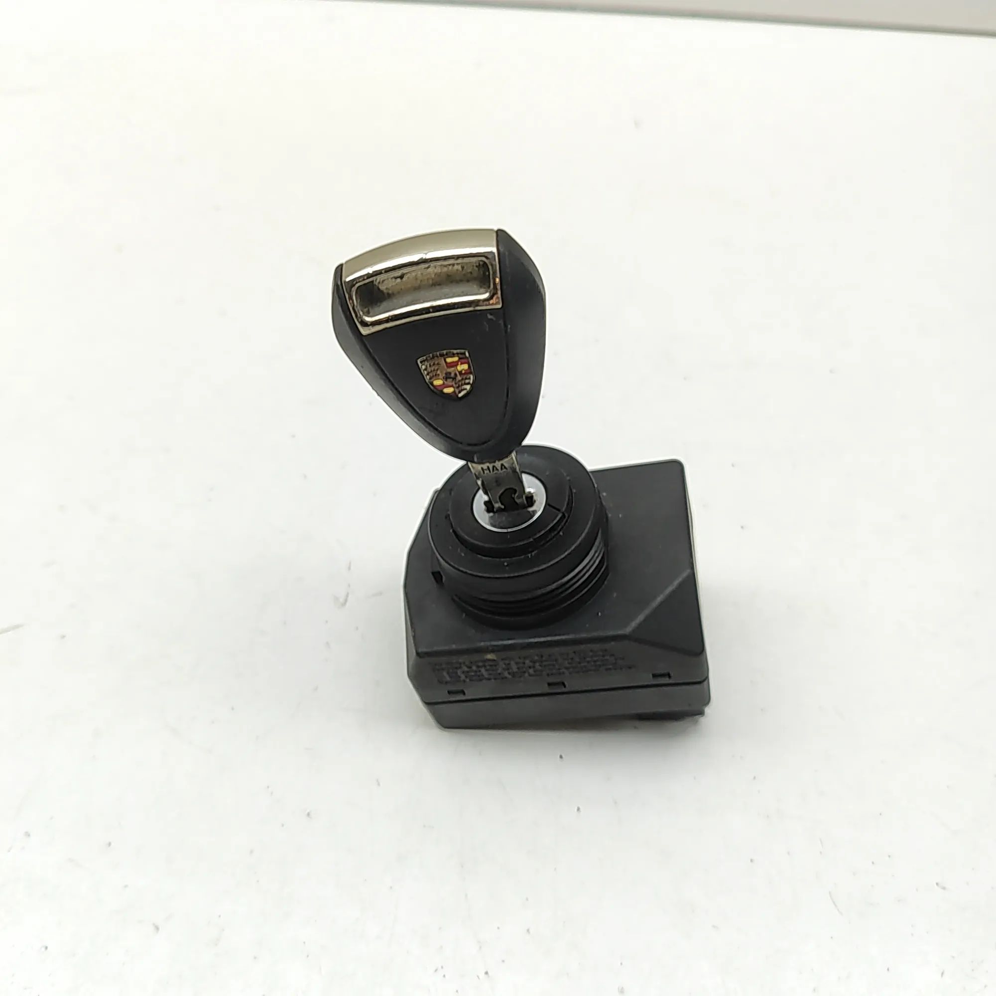 Porsche Boxster (987) Ignition lock F005V00328, 99761815903 Ignition Lock PORSCHE B...