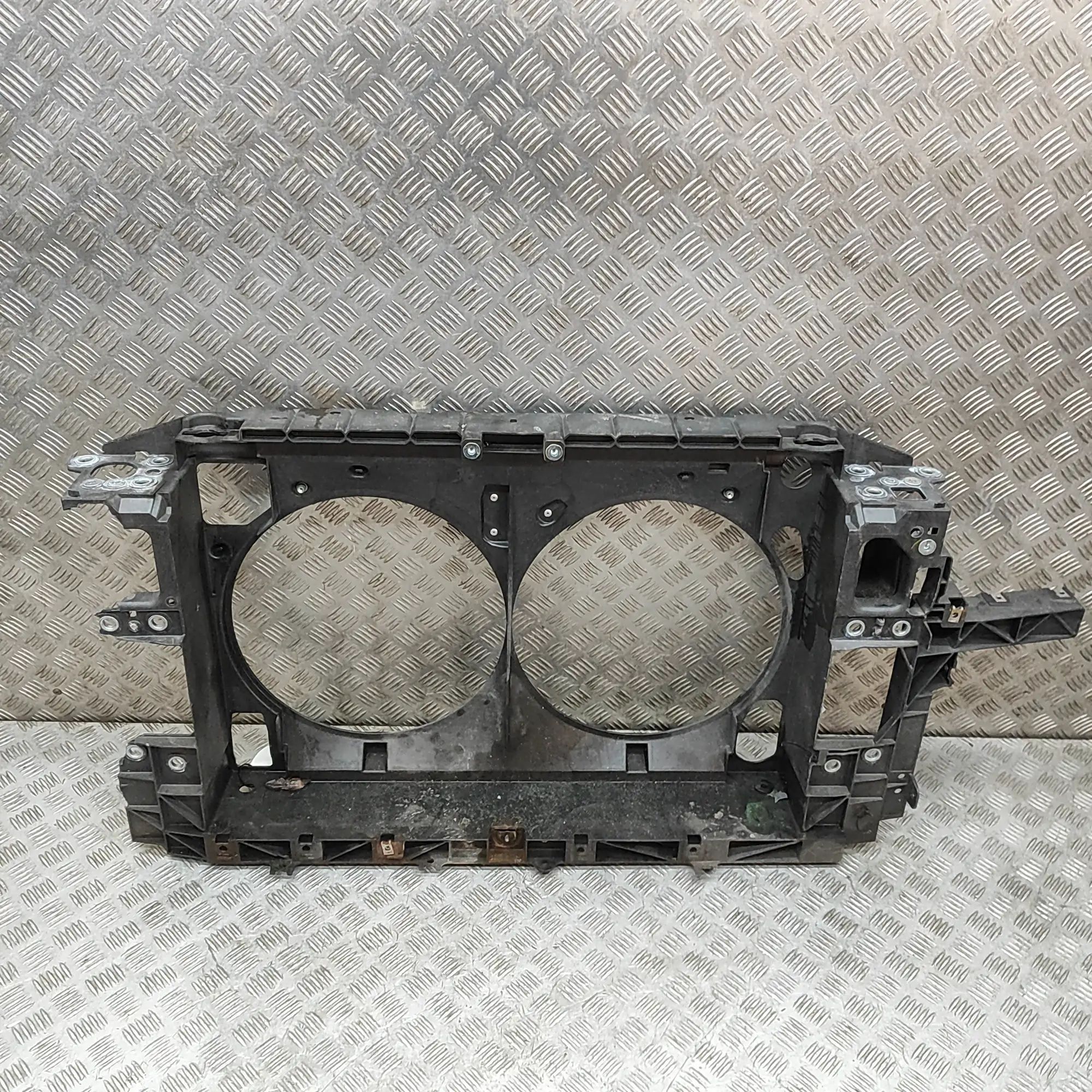 Nissan 370Z Engine Cooling Fan Shroud 62501-1EA0A Engine Cooling Fan Shroud NISSAN 37...