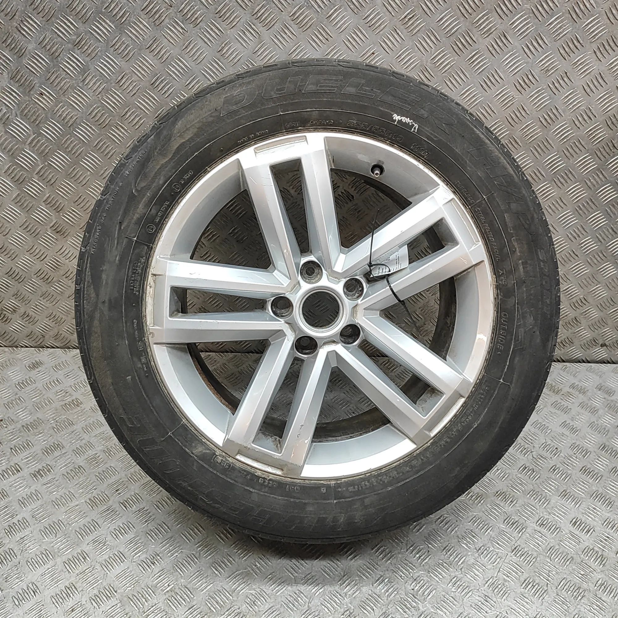 Volkswagen Amarok Alloy Wheel 2H0601025AD Alloy Wheel VW AMAROK (2H_, S1B) (2...