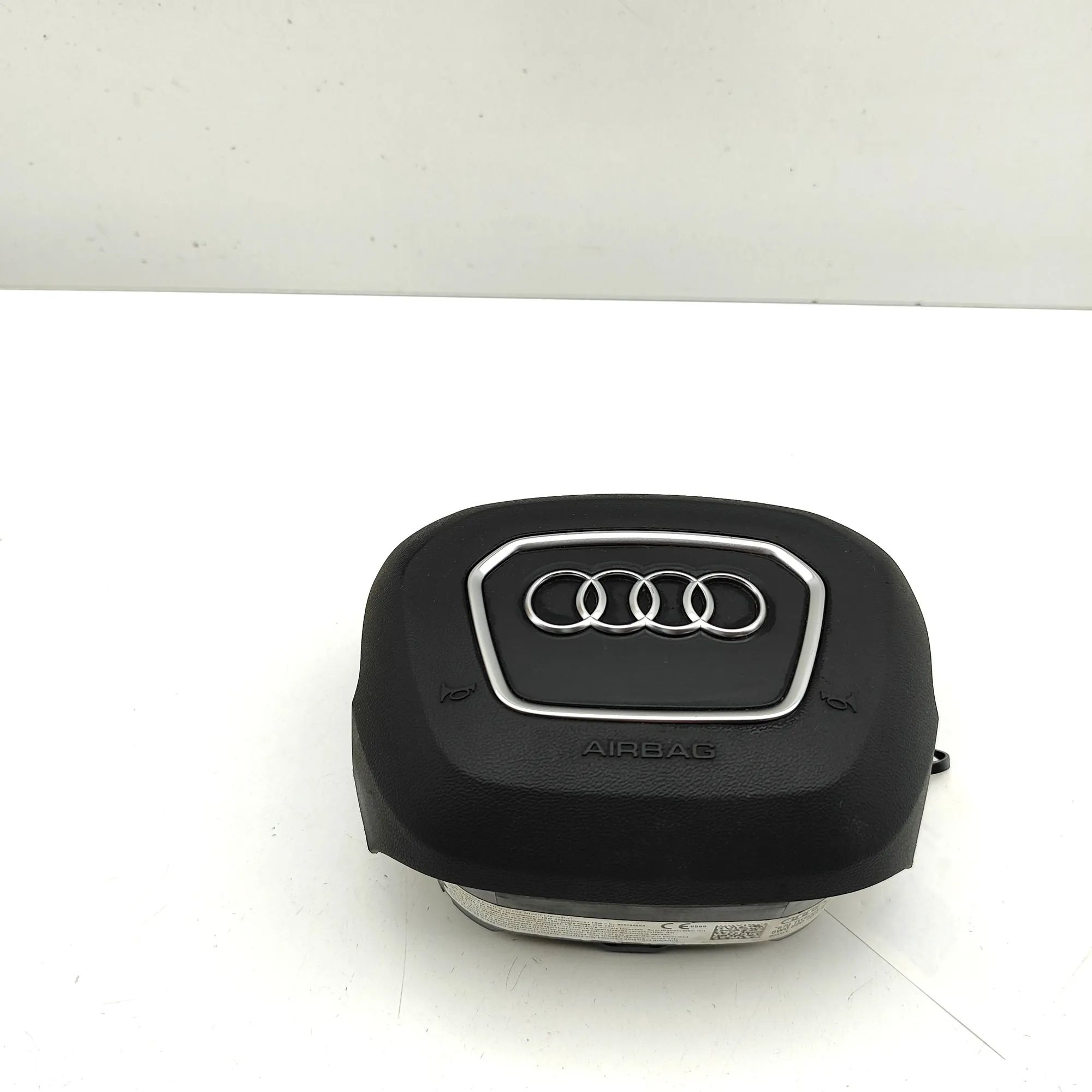 Audi A4 (B8) Steering Wheel Safety Bag SRS 8W0880201N Steering Wheel Safety Bag SRS AUDI A...