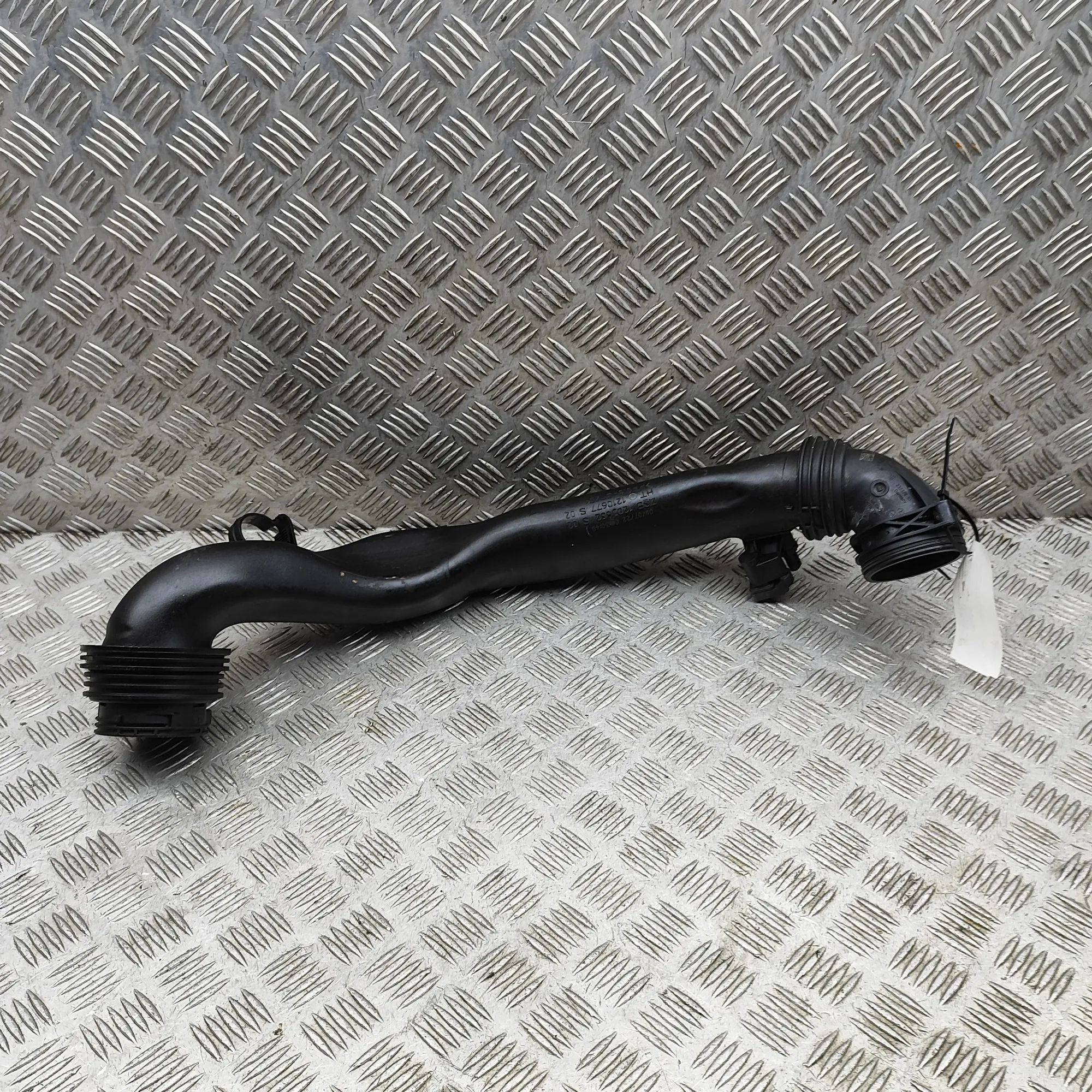 BMW 4 (G22 / G23 / G26)  Intercooler Hose Pipe 8651066 Intercooler Hose Pipe BMW 4 SERIES (Gra...