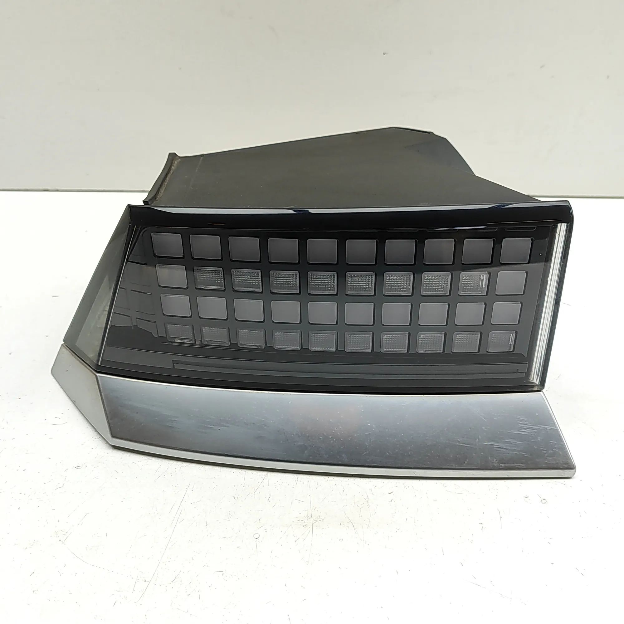 Hyundai Ioniq Rear Left Tail Light 92401-GI100 Rear Left Tail Light HYUNDAI IONIQ ...