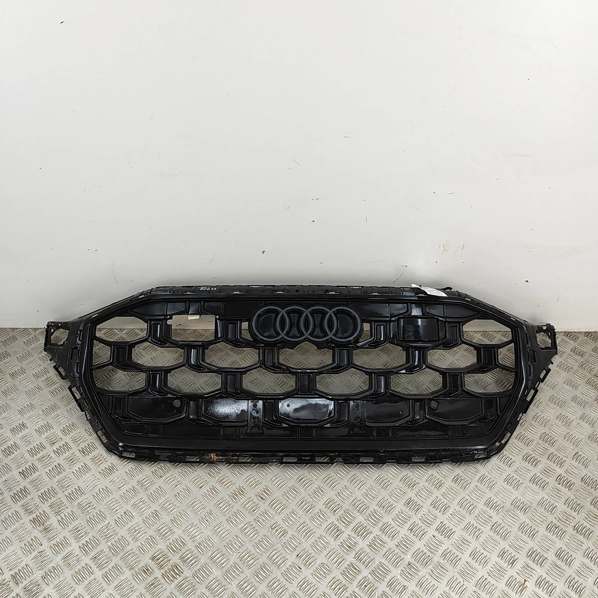 Audi Q8 Radiator Grille 4M8853651CL Radiator Grille AUDI Q8 (4MN) (2018...