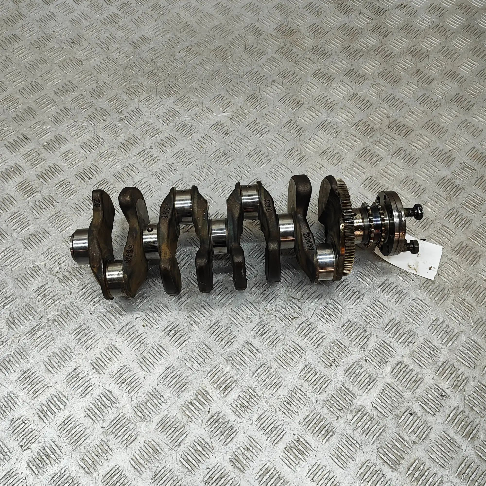 BMW X2 (F39) коленчатый вал 8639541 Crankshaft BMW X2 (F39) (2018-...)

Par...