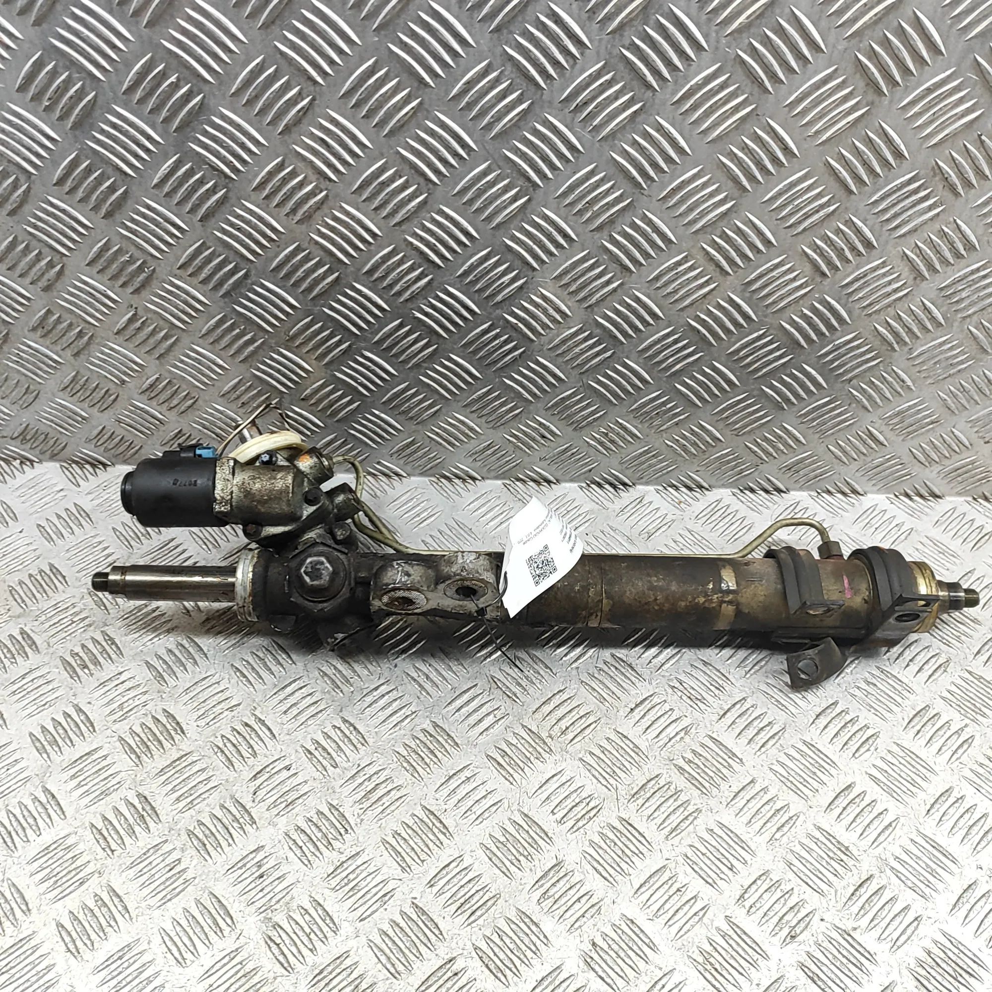 Cadillac Eldorado рулевая рейка / червяк 26045893 Steering Rack CADILLAC ELDORADO (Coupe...