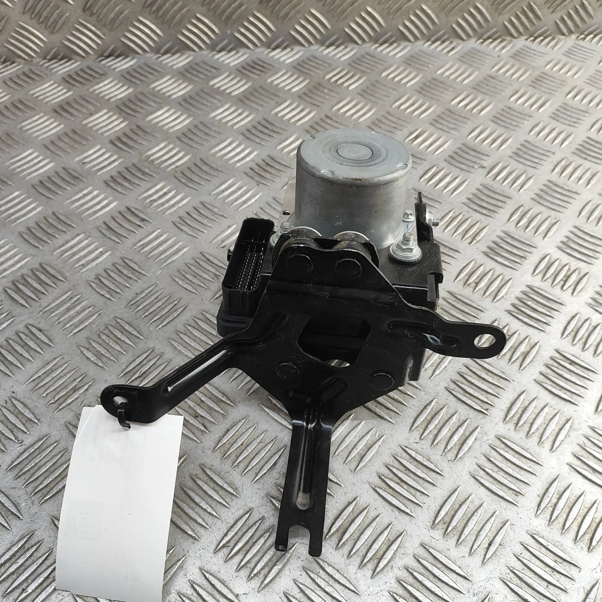 Nissan Ariya АБС Гидронасос  476605MR5A, 476605MR5C ABS Pump NISSAN ARIYA (F...