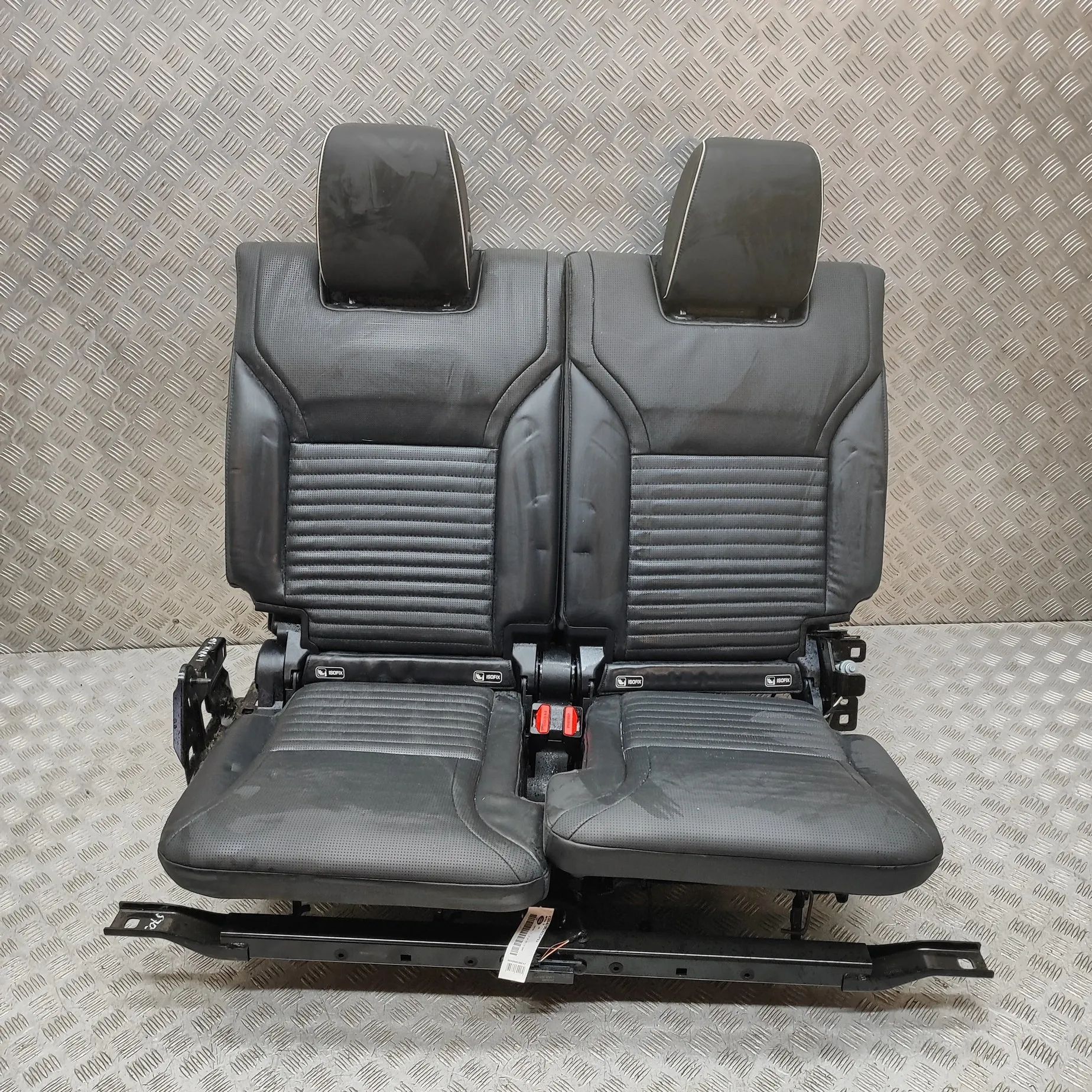 Land Rover Discovery Заднее сиденье HY32-613A11-FE Rear Seat LAND ROVER DISCOVERY (...