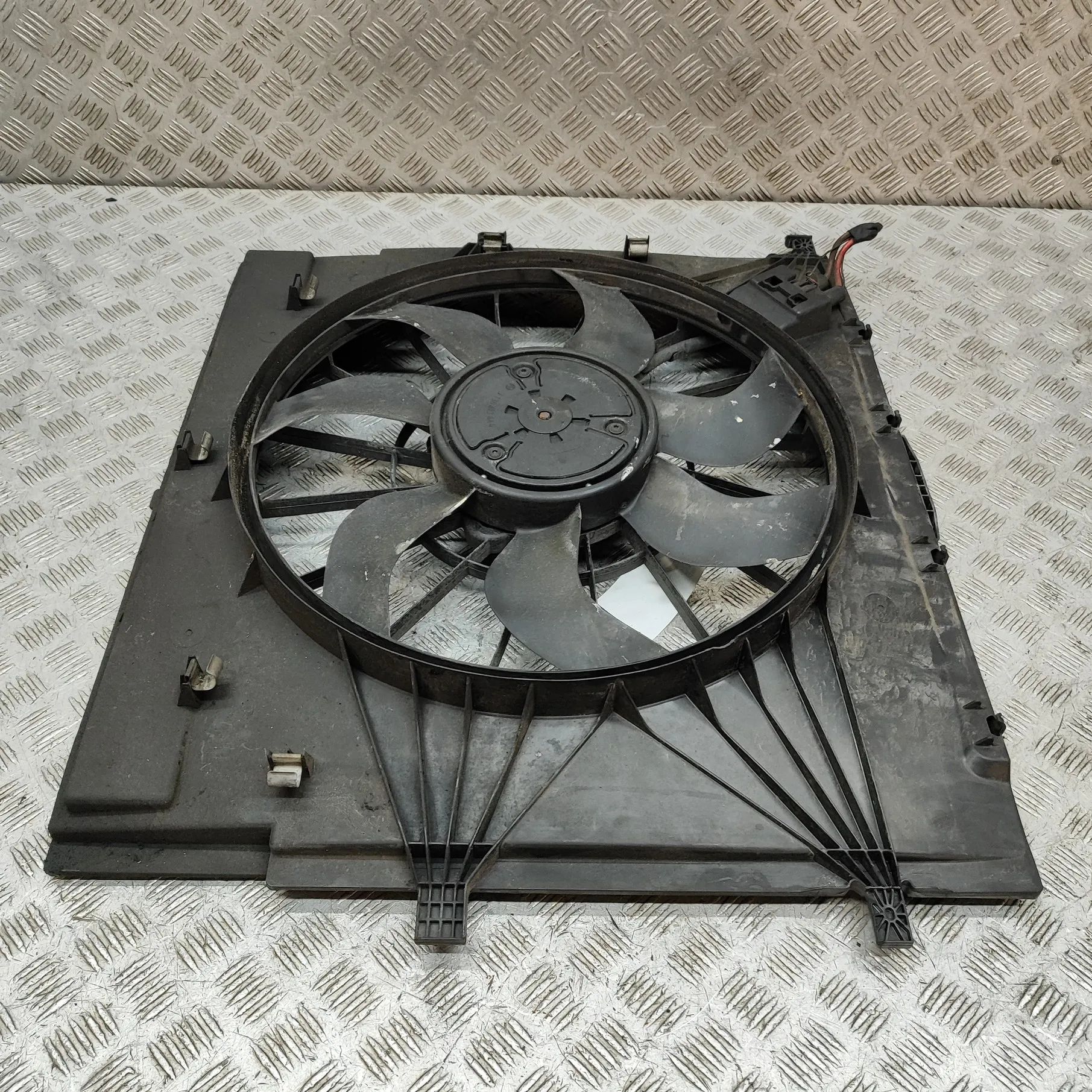 Mercedes-Benz V / Vito / EQV (W447) Engine Cooling Fan Shroud 3136613444, A4479060412 Engine Cooling Fan Shro...
