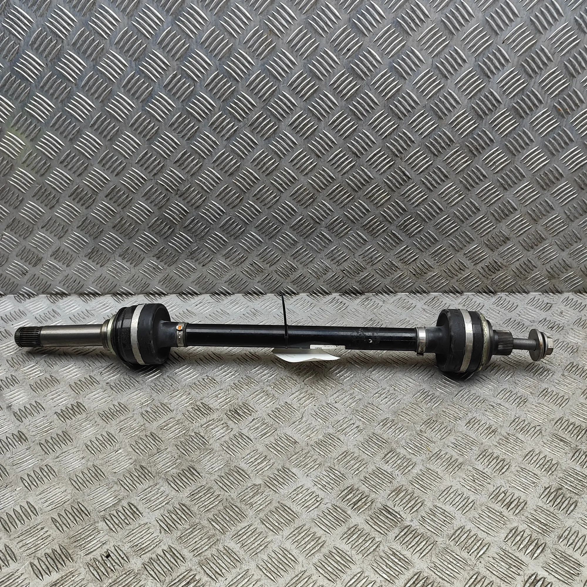 Porsche Macan (XAB) Rear Left Driveshaft