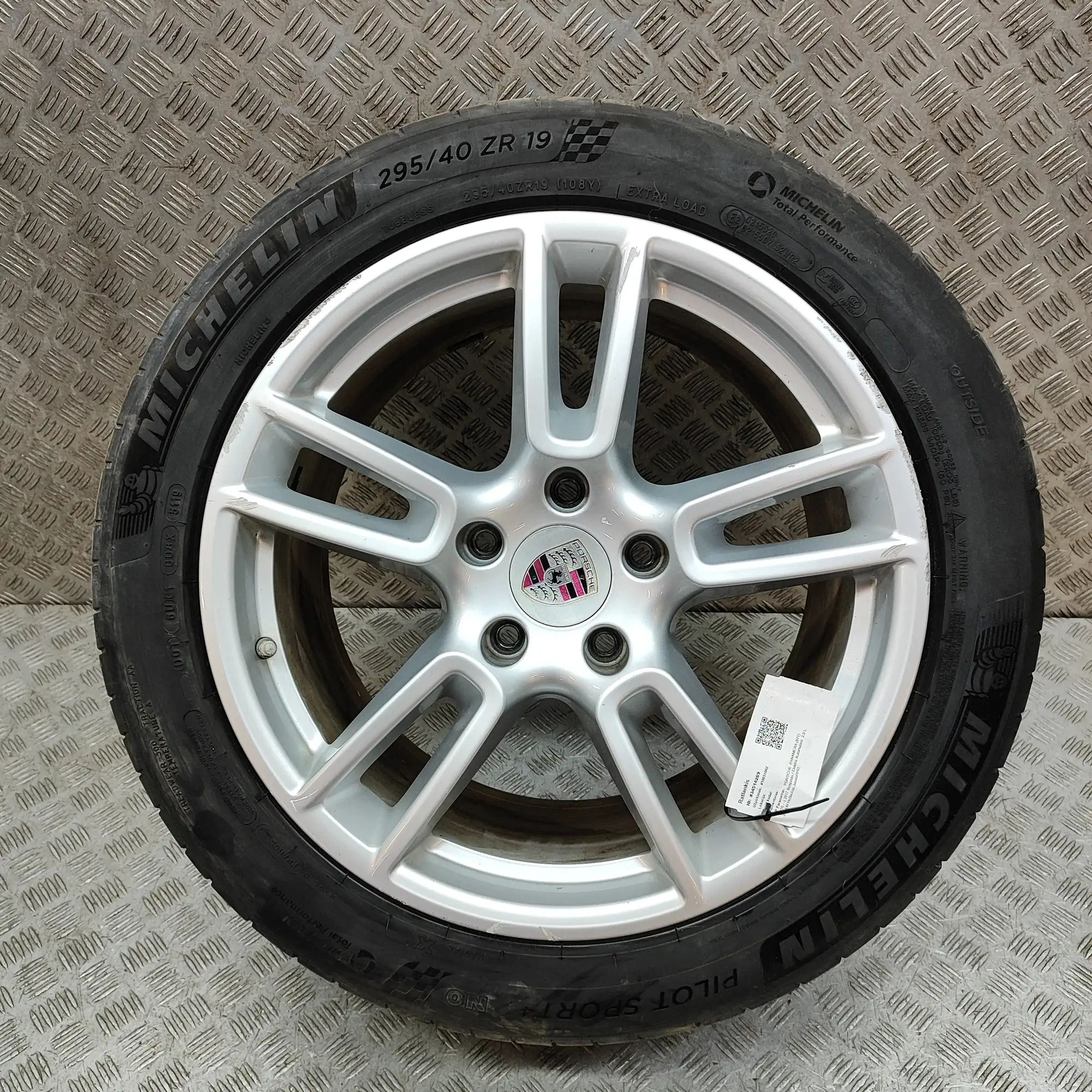 Porsche Panamera Alloy Wheel 971601025F Alloy Wheel PORSCHE PANAMERA (971) (...