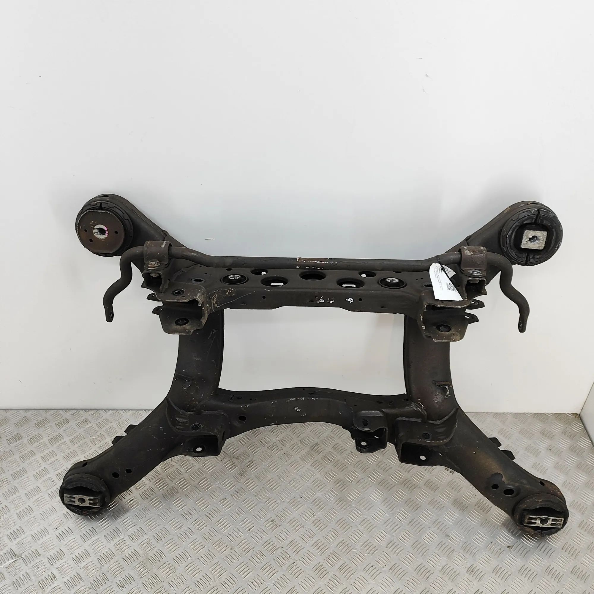 Mercedes-Benz GLE (W167) Rear subframe A1673500100 Rear Subframe MERCEDES-BENZ GLE (W1...