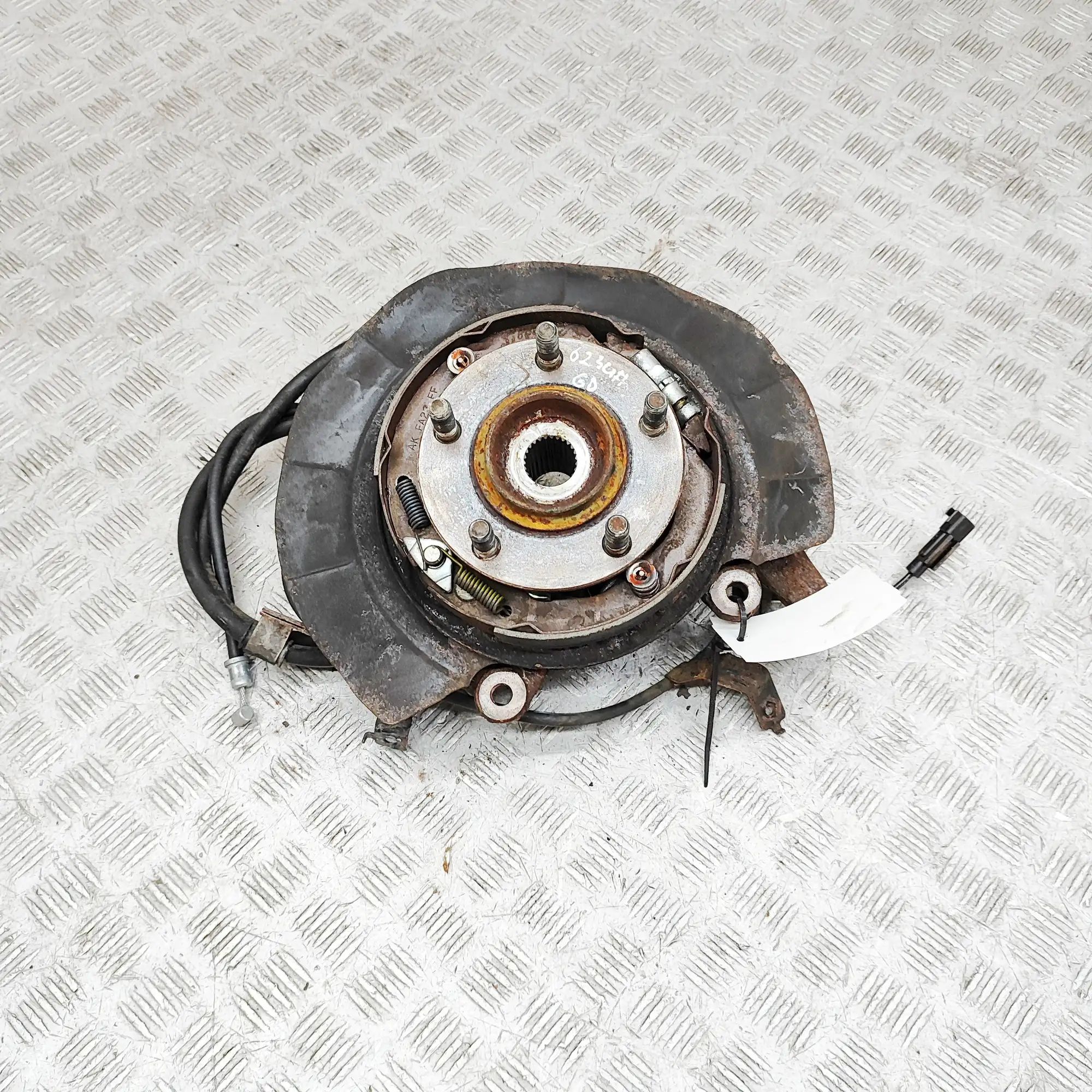 Mitsubishi Lancer Rear Right Wheel Hub 3770A010 Rear Right Wheel Hub MITSUBISHI LANCER...
