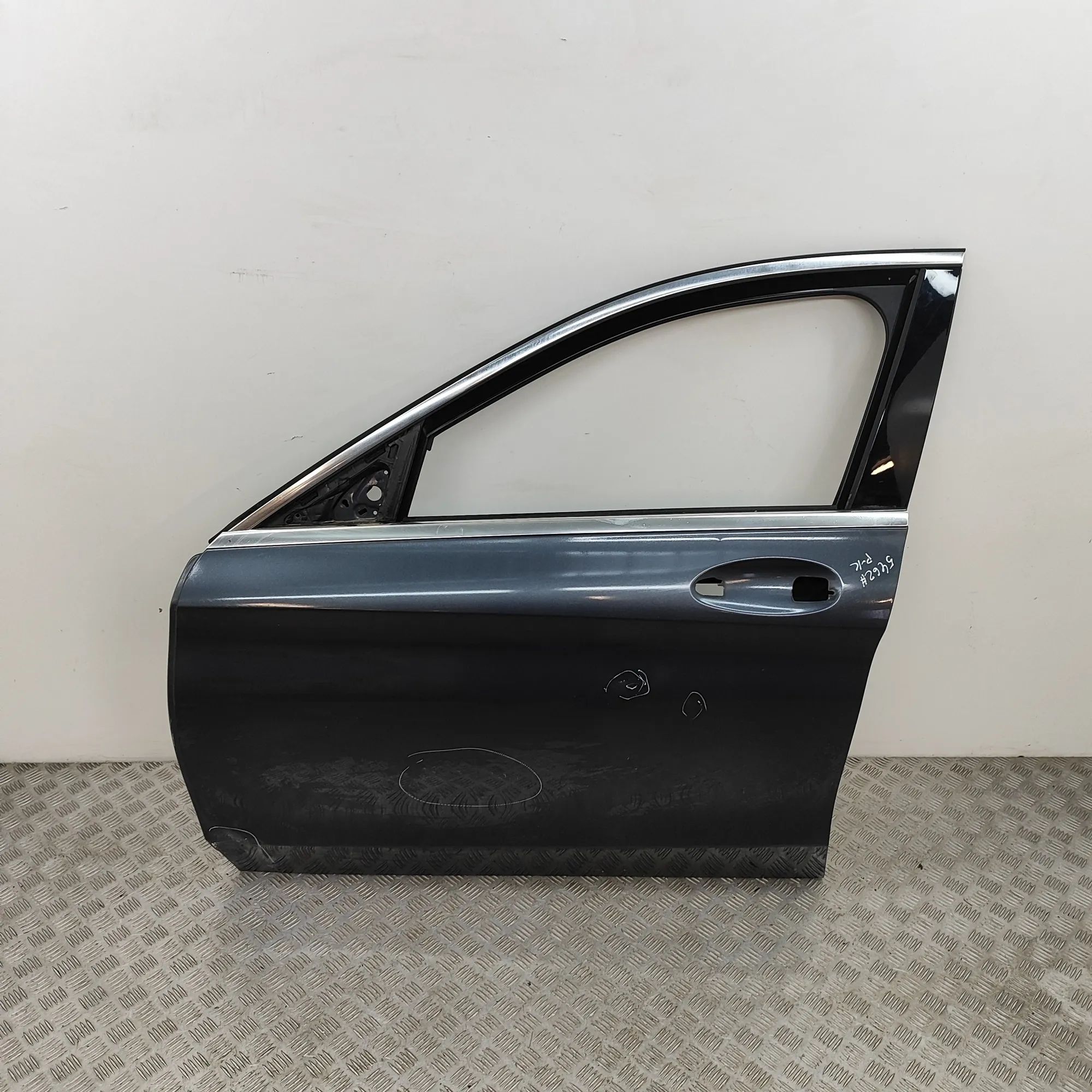 Mercedes-Benz A (W176) Front Left Door A2057220110 Front Left Door MERCEDES-BENZ C-CLA...