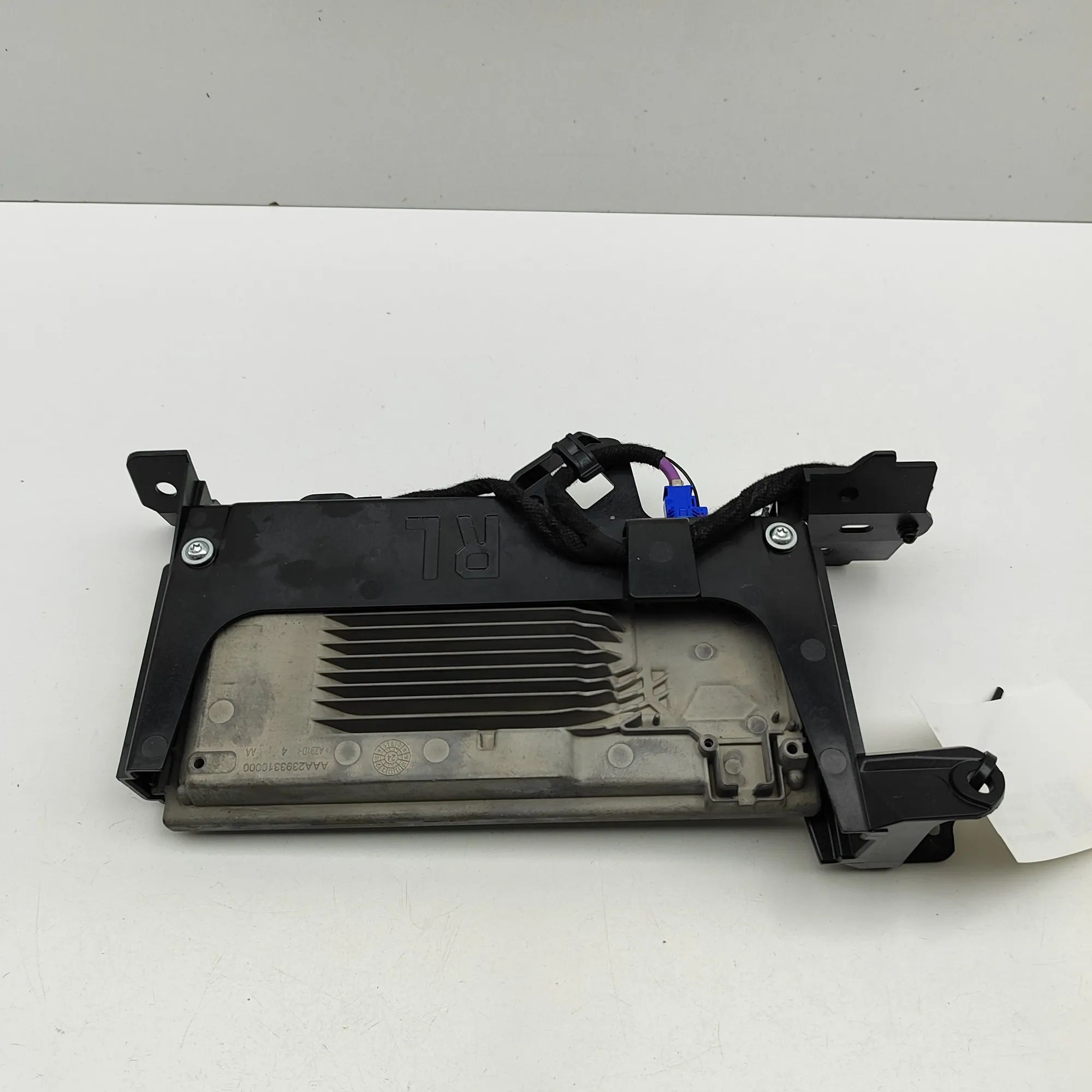 BMW 5 / i5 (G60 / G61) Other Control Units 5B5B4A8 Other Control Units BMW 5 SERIES (G60) ...