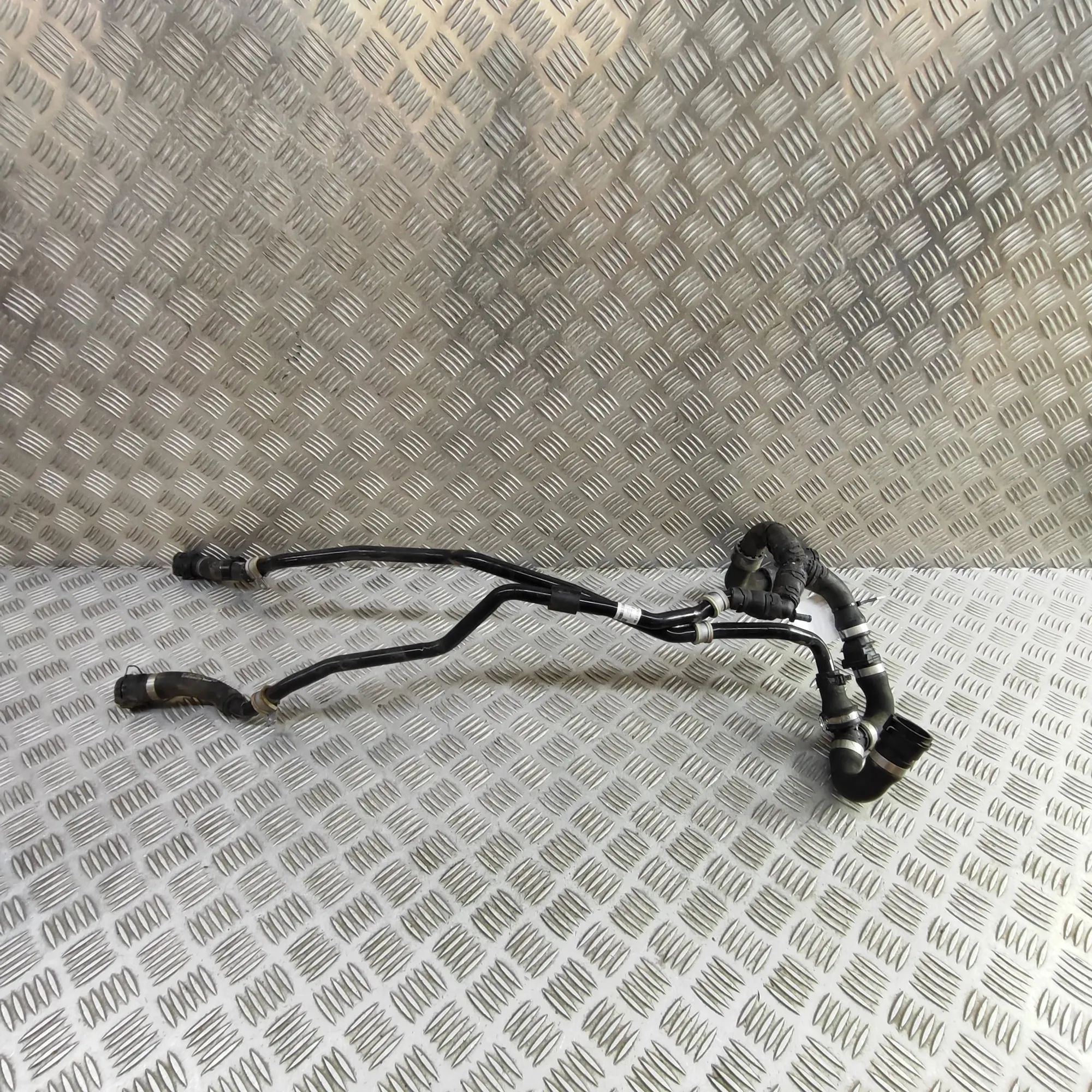 Mercedes-Benz G (W463) Coolant Hose Pipe A1905010064, A1905010700 Coolant Hose Pipe MERC...
