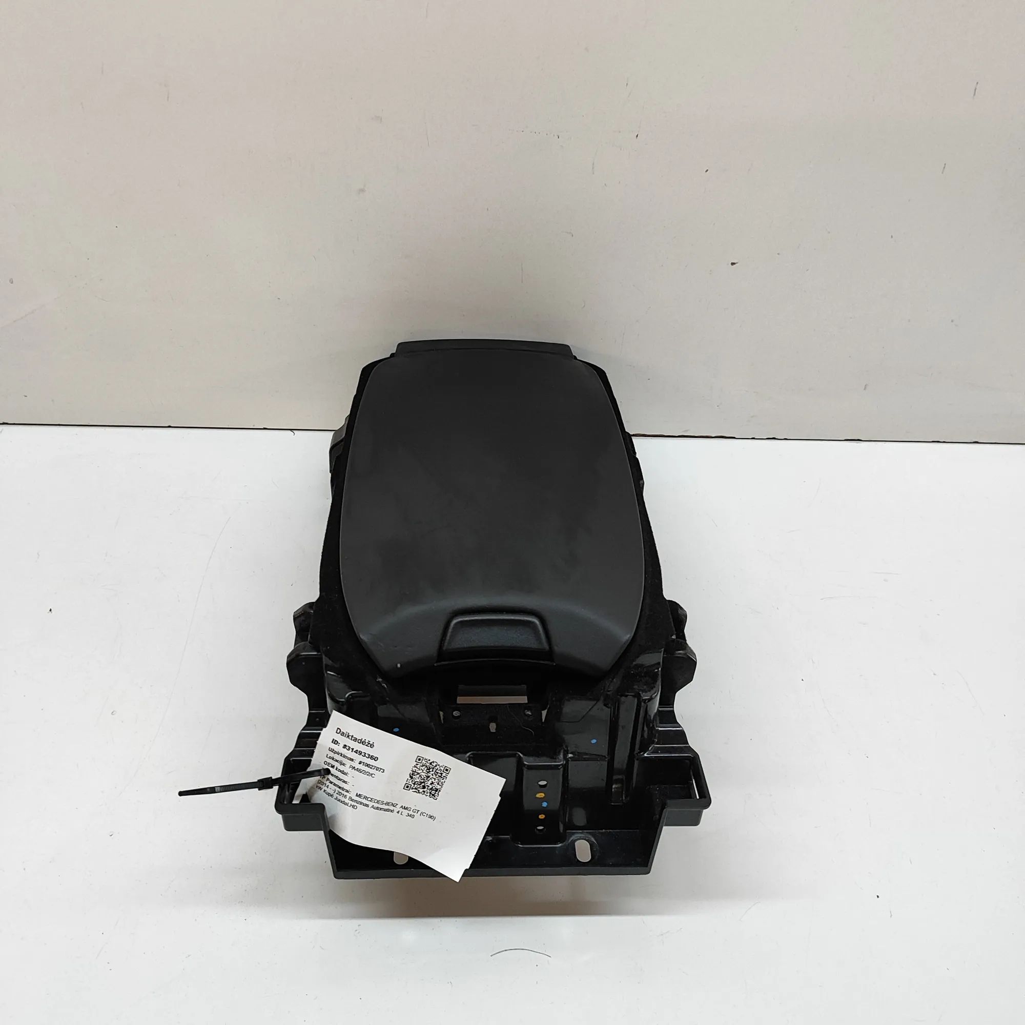 Mercedes-Benz G (W463) center console A1906800810 Center Console MERCEDES-BENZ AMG (G...