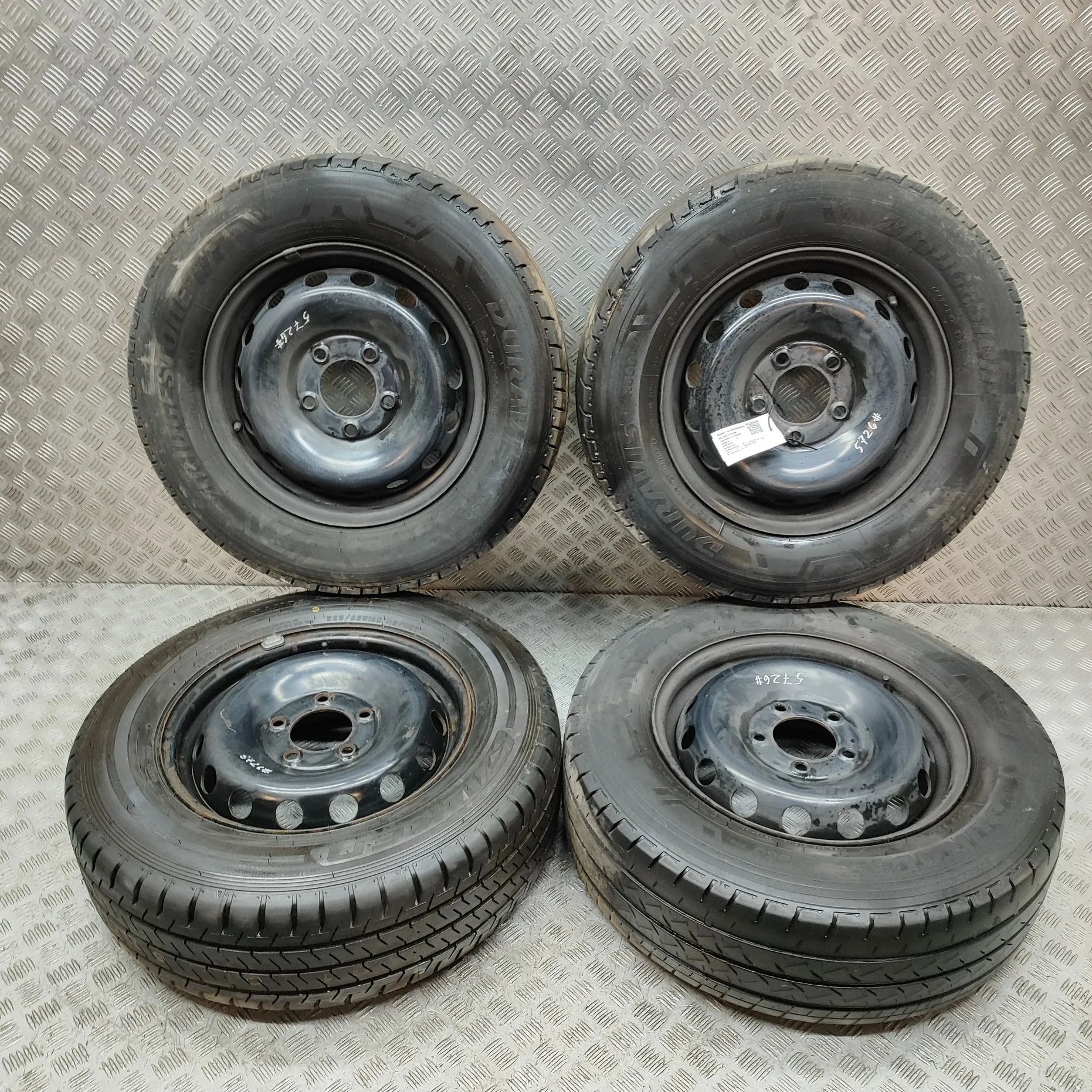Renault Master Alloy Wheel Set 403008904R Alloy Wheel Set RENAULT MASTER (III ...