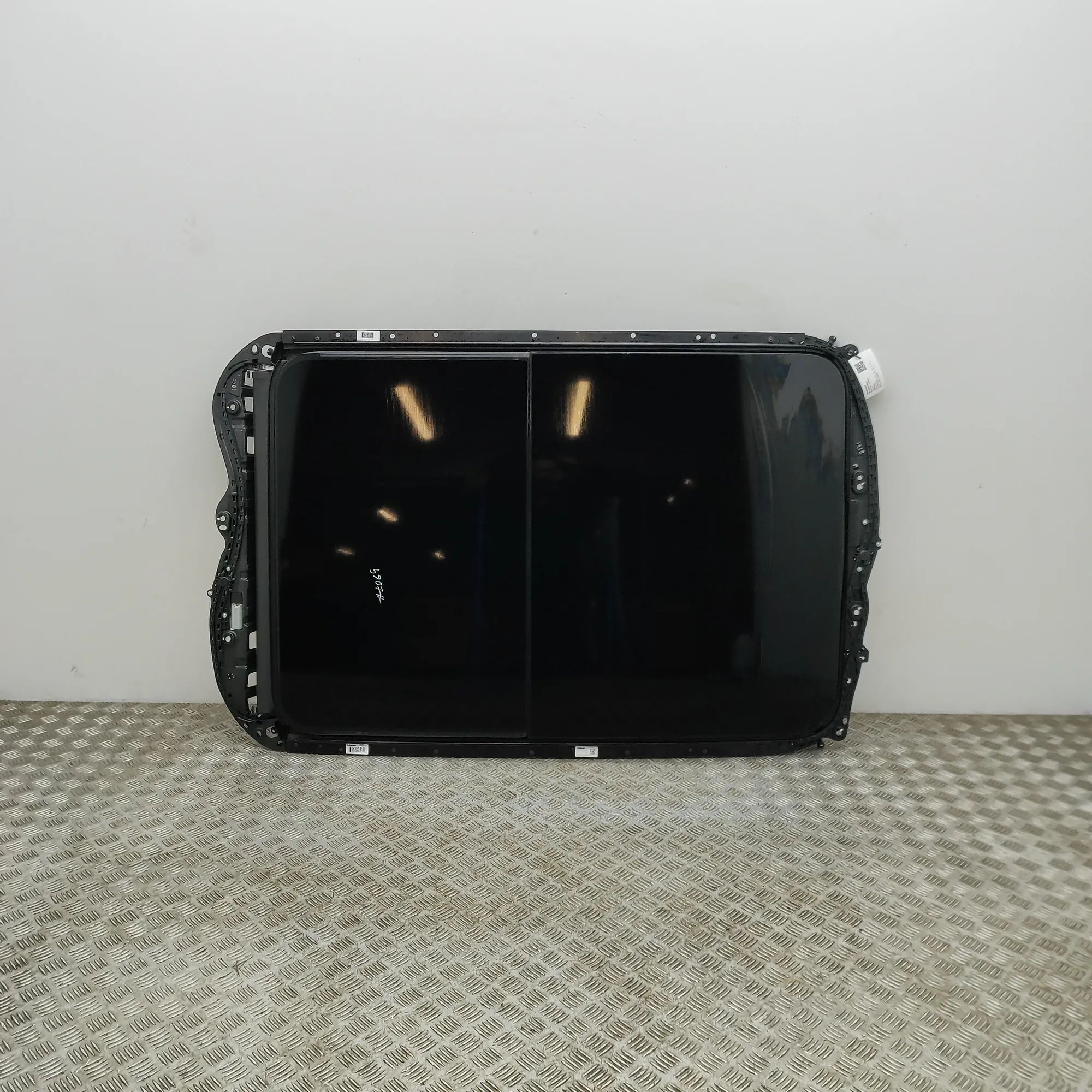 Porsche Macan Люк на крыше 95B877041E Sunroof PORSCHE MACAN (95B) (2014-.....