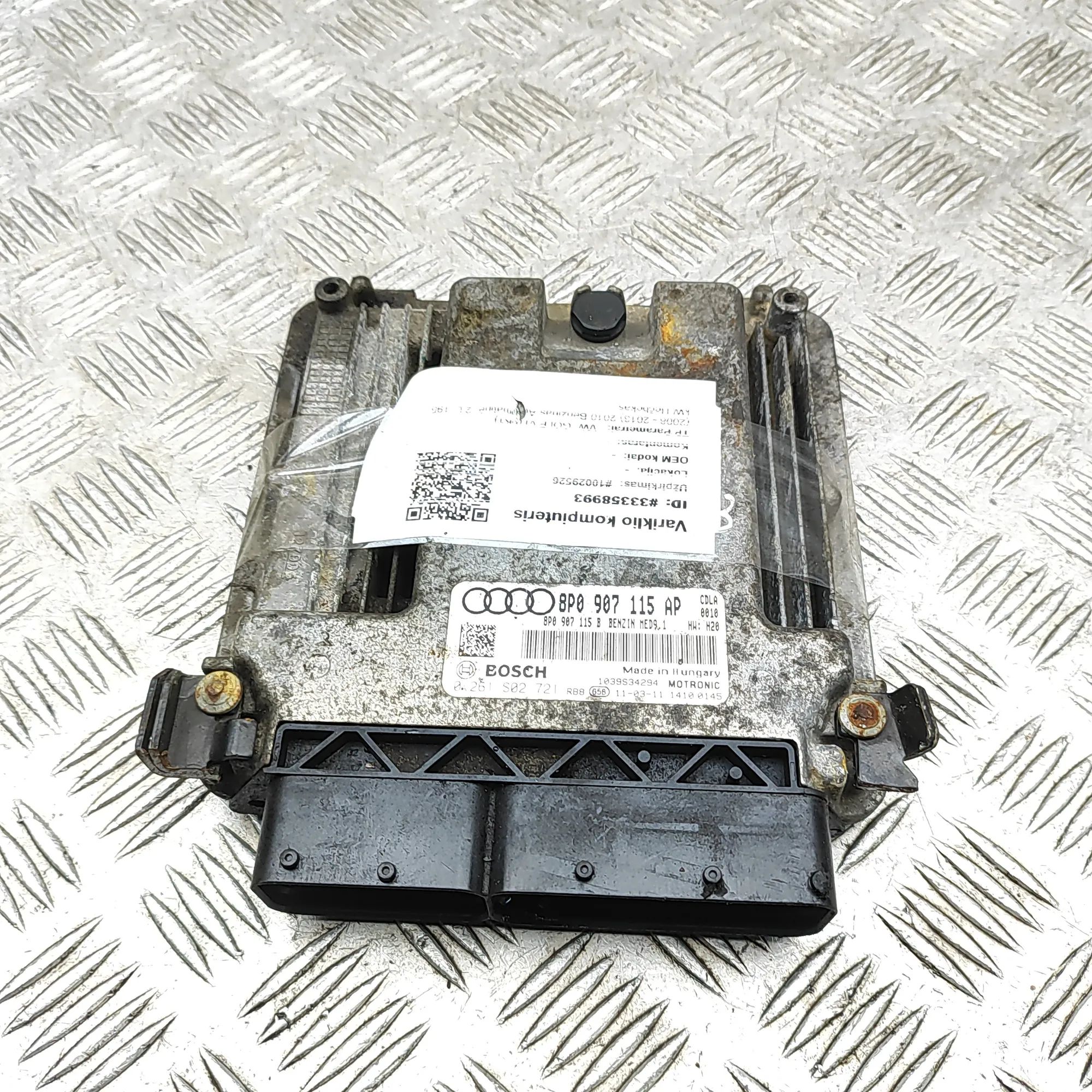 Volkswagen Golf 6 Engine Control Unit 8P0907115B, 0261S02721, 1039S34294, 8P0907115AP...