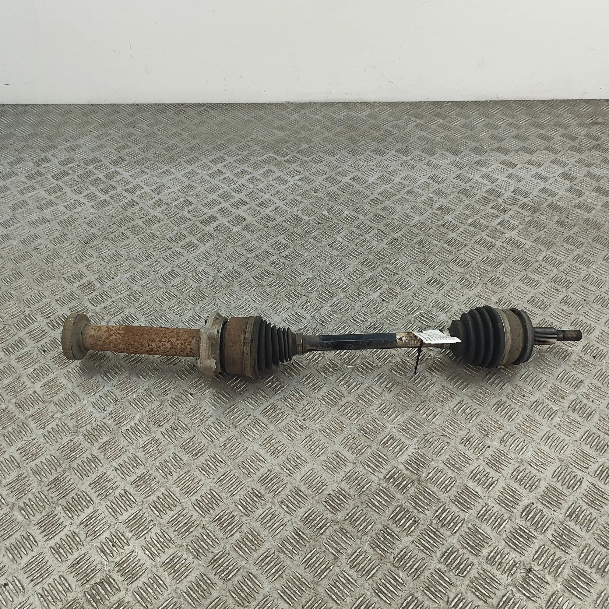 Volkswagen Transporter (T6, Caravelle, Multivan) Front Right Driveshaft 7LA407272M Front Right Driveshaft VW TRANSPORTE...