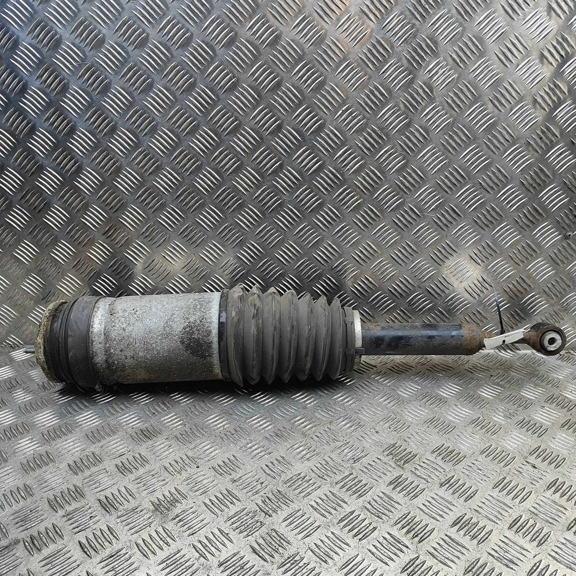 Tesla Model X Rear Right Air Shock Absorber 1027461-00-G Rear Right Air Shock Absorber TESL...