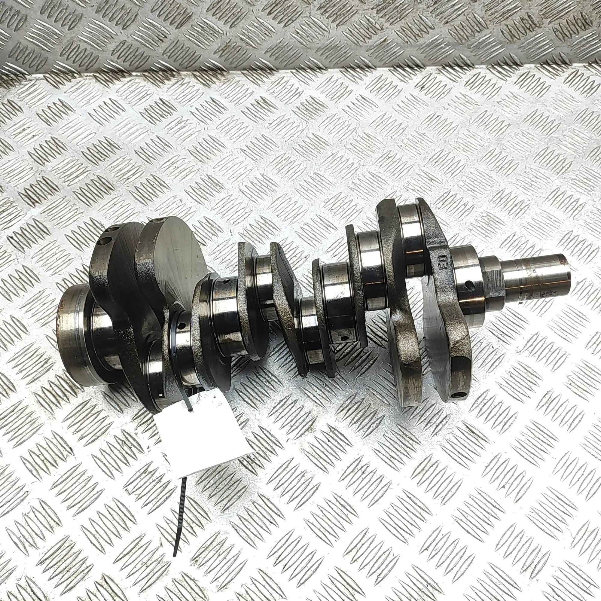 Jaguar XJ коленчатый вал 171006 Crankshaft JAGUAR XJ (X350) (2003-2009)
...