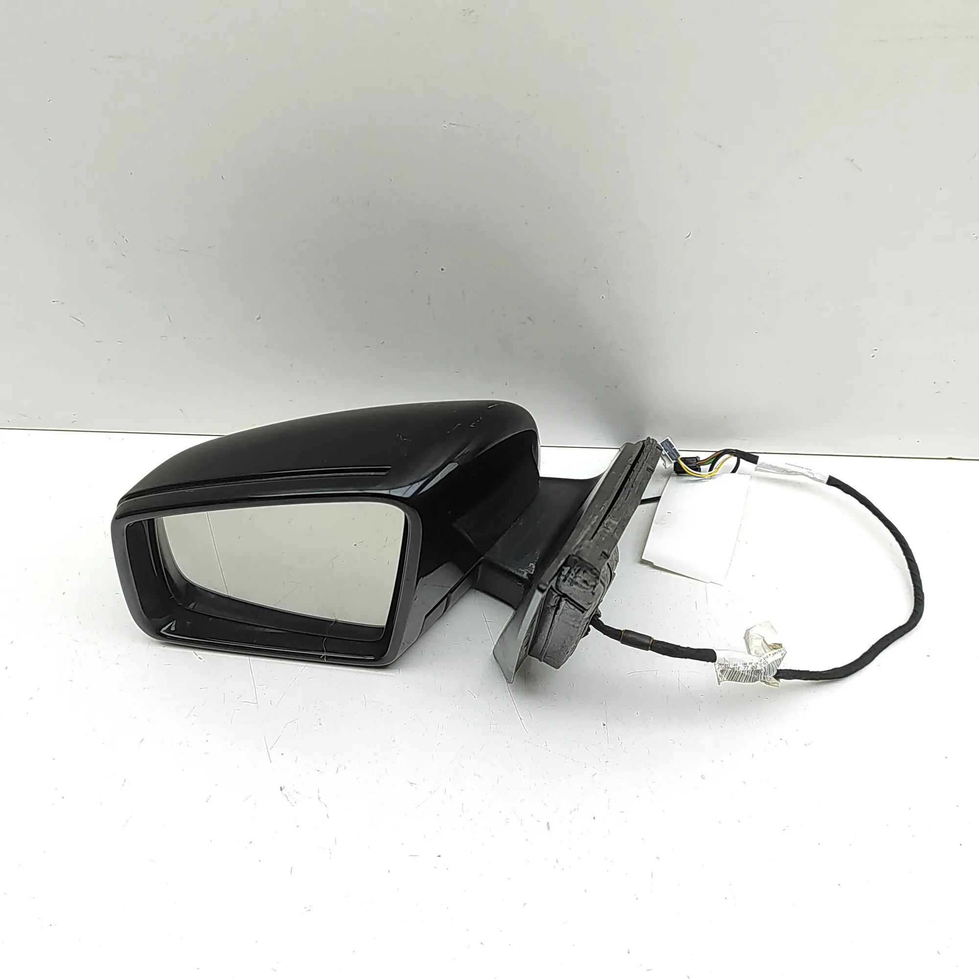 Mercedes-Benz ML / GLE (W166) Left Side Wing Mirror A1668108500, A1668107700 Left Side Wing Mirror ...